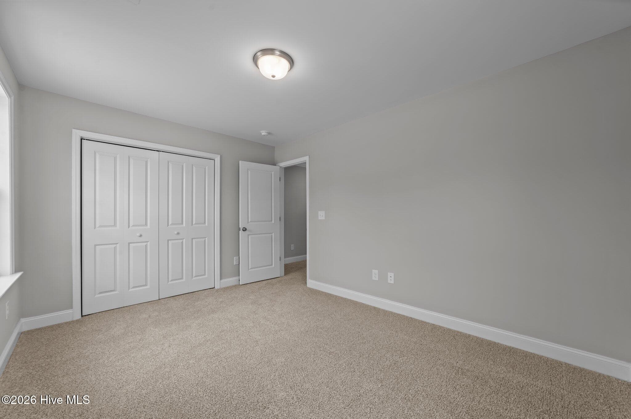 Photo of similar home - 878 Lendy Drive, Greenville, NC 27858