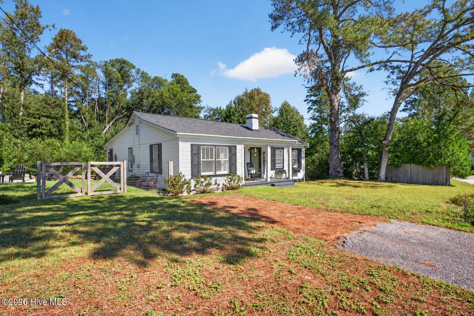 Single Family Residence at 3201 Clarence Drive, Augusta, GA 30909, photo 2 of 42