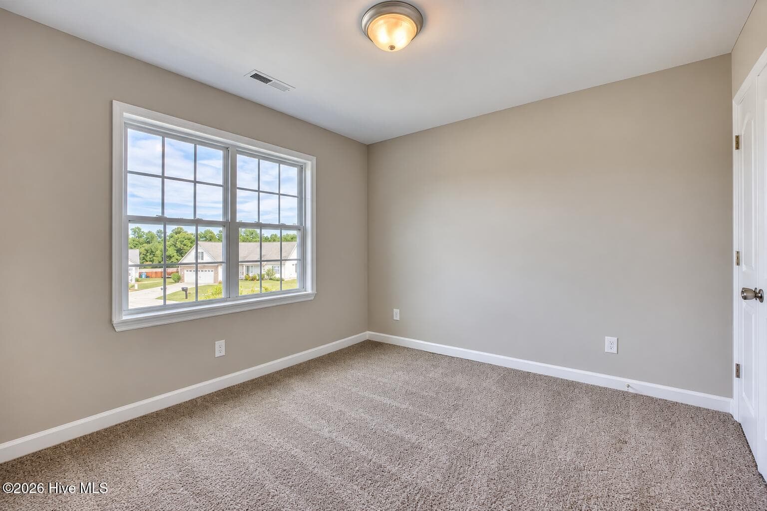Single Family Residence at 264 Rowland Drive, Richlands, NC 28574, photo 23 of 51