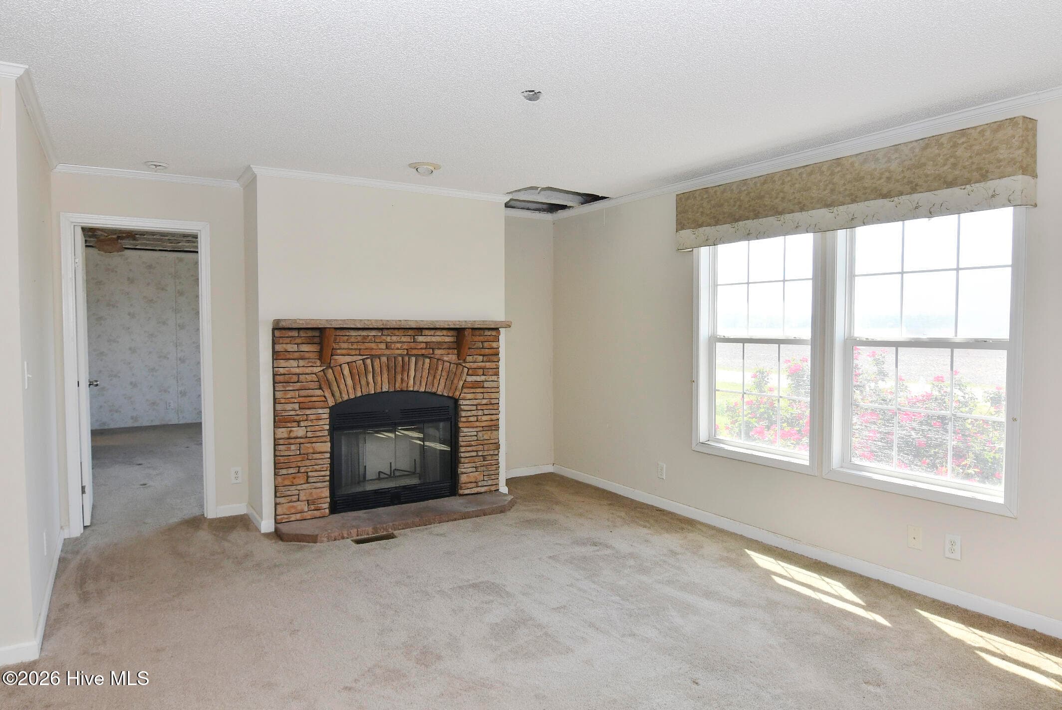 Living Room - 21 Grape Vine Landing, Columbia, NC 27925