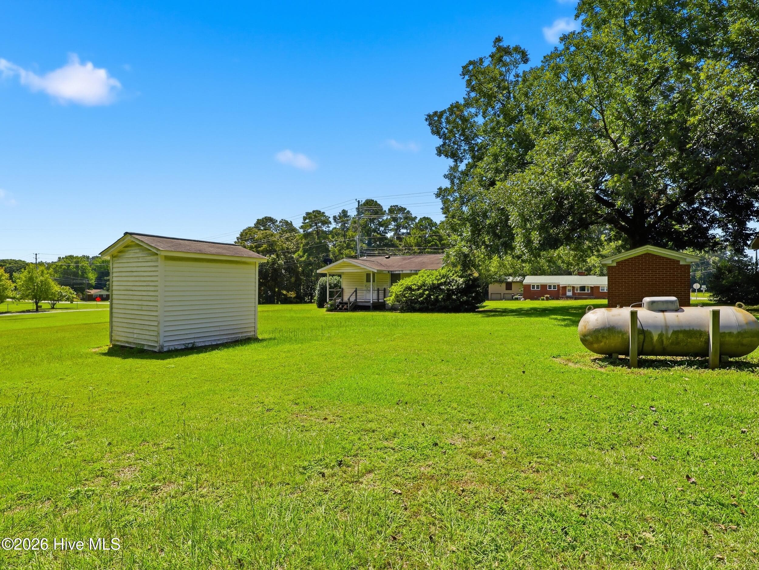 Single Family Residence at 8701 White Oak Road, Garner, NC 27529, photo 29 of 41