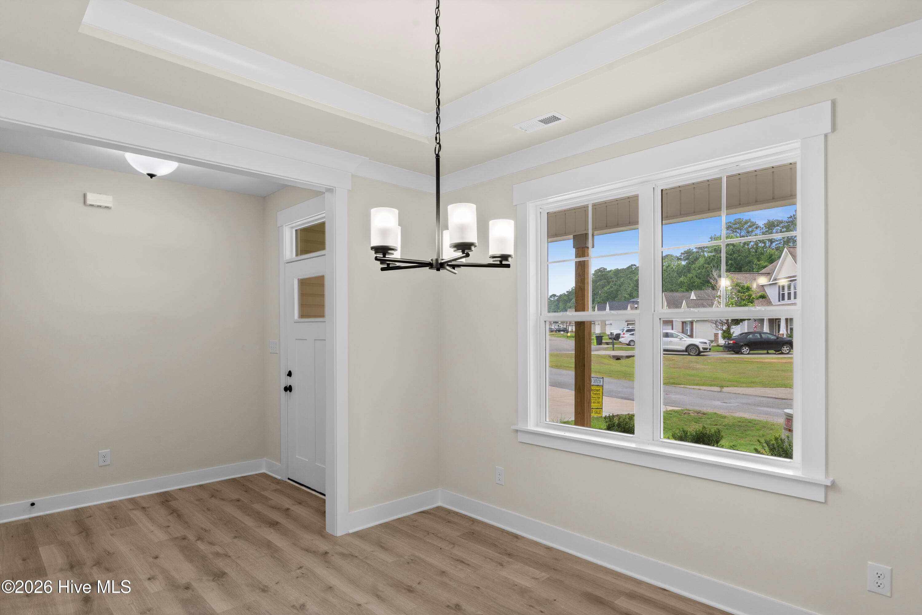 Single Family Residence at 400 Stone Hawk Lane, New Bern, NC 28560, photo 27 of 110