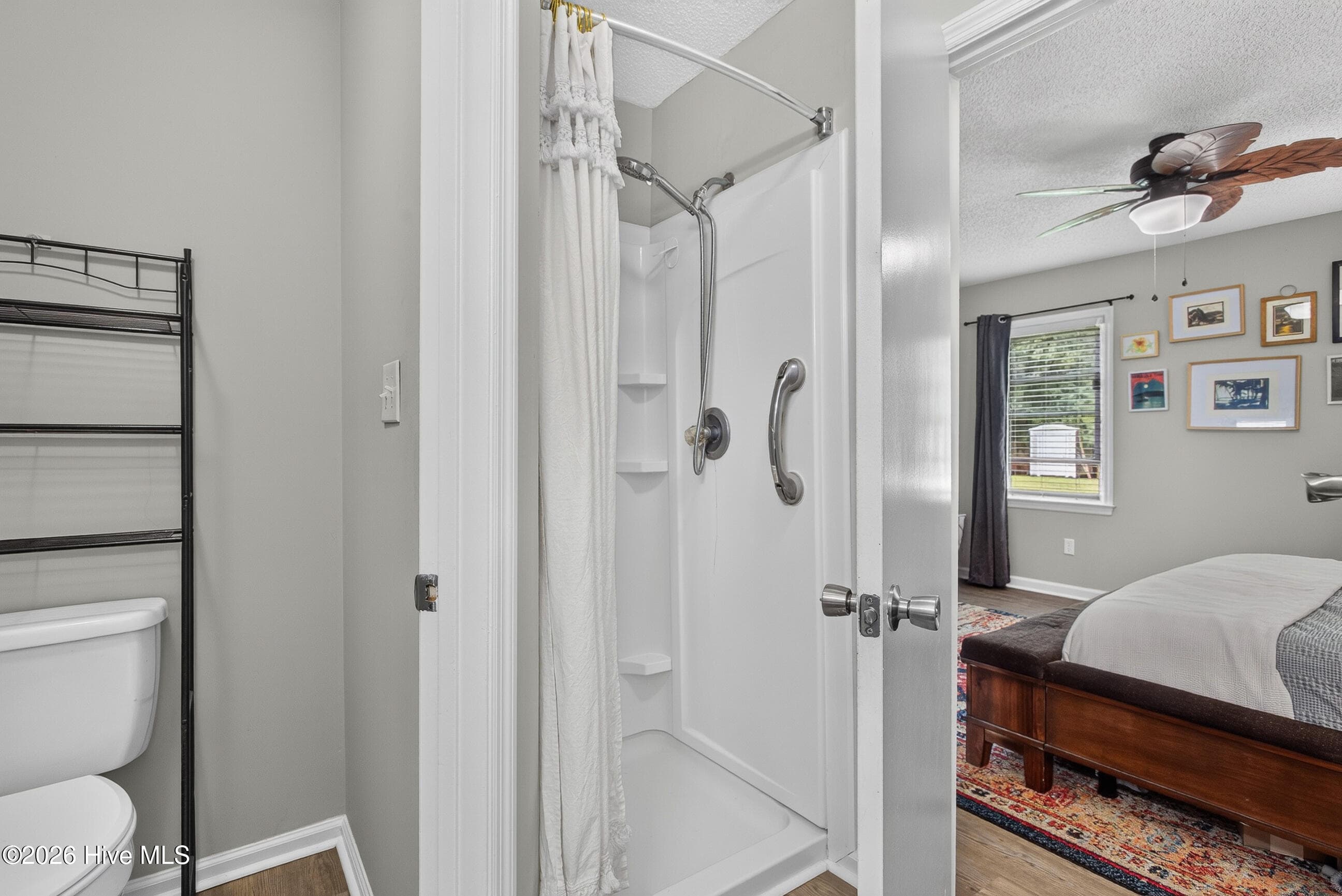 Single Family Residence at 106 Quartz Drive, Jacksonville, NC 28540, photo 22 of 39