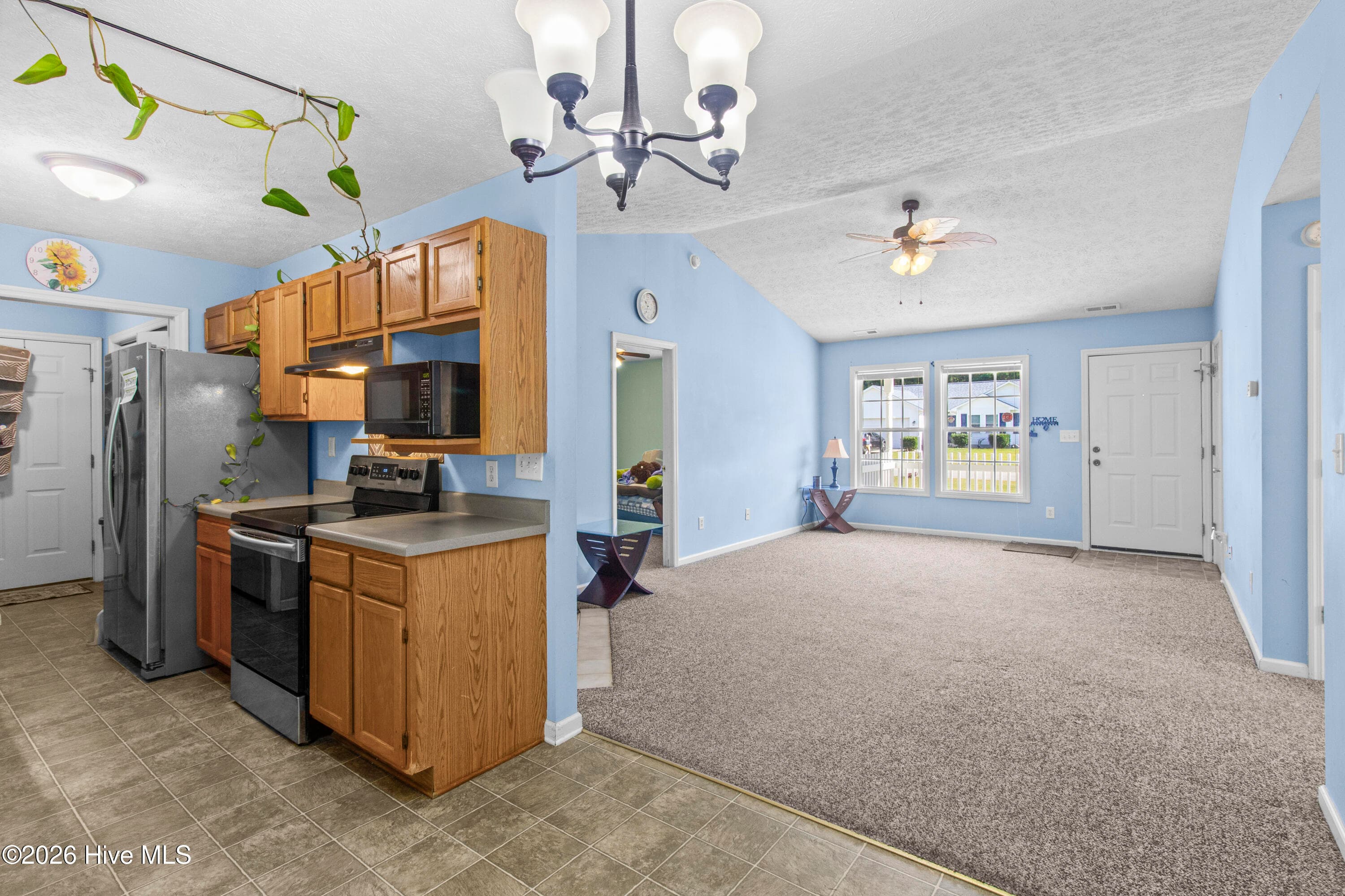 Single Family Residence at 120 Eagle Trail, New Bern, NC 28562, photo 26 of 36
