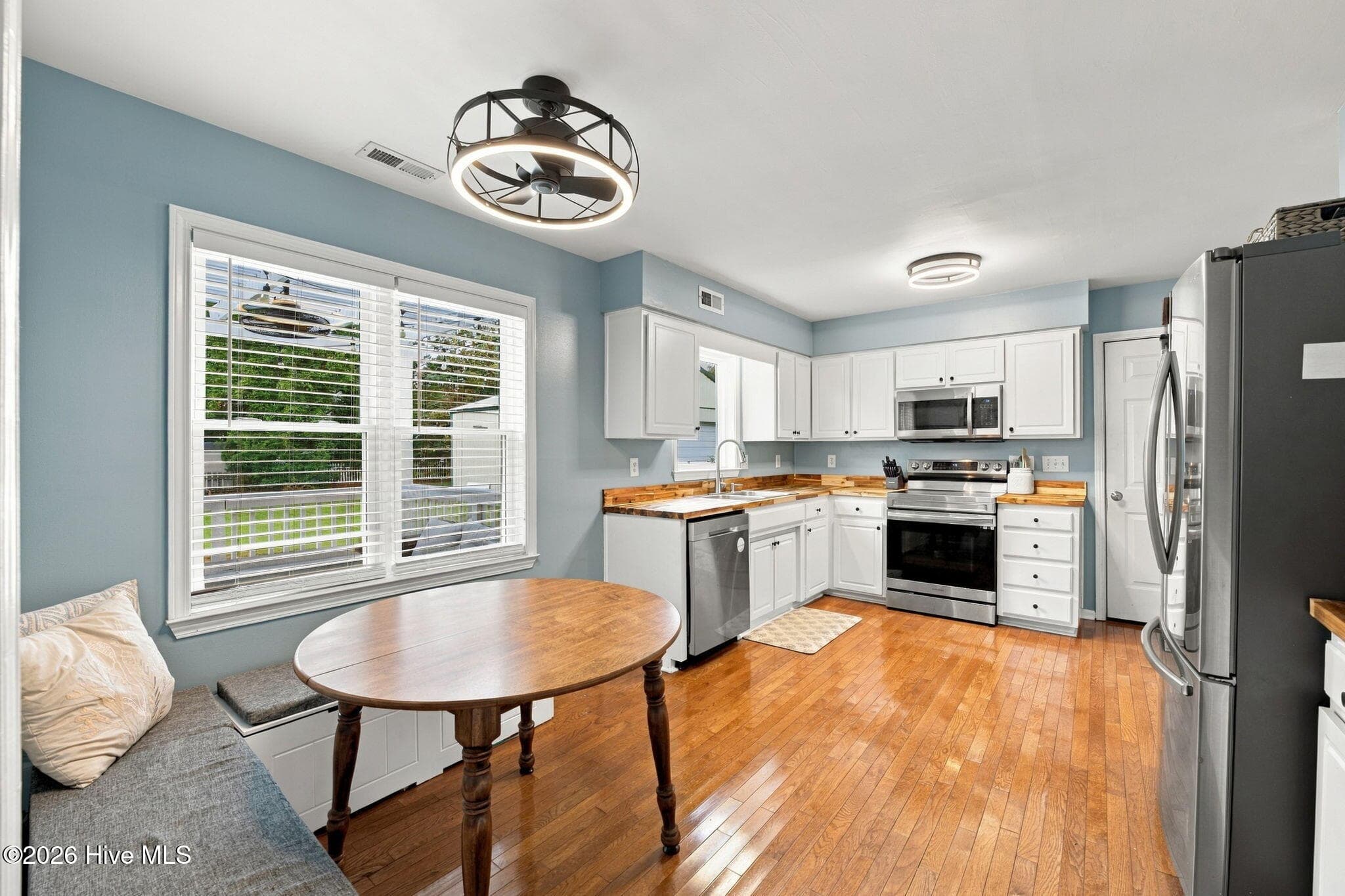 Single Family Residence at 203 Trolley Court, New Bern, NC 28560, photo 19 of 52