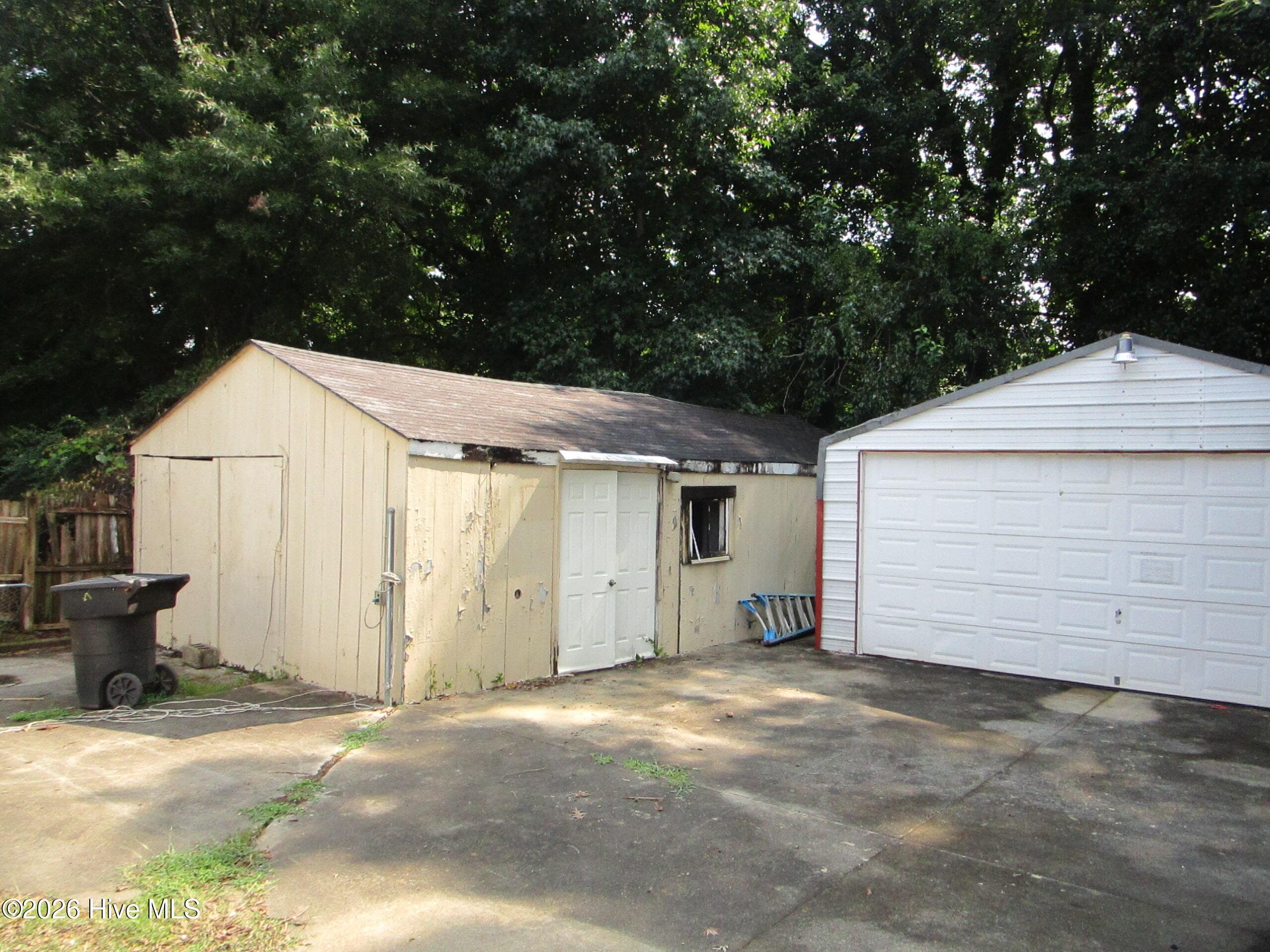 Single Family Residence at 202 Harrell Street, Elizabeth City, NC 27909, photo 2 of 21