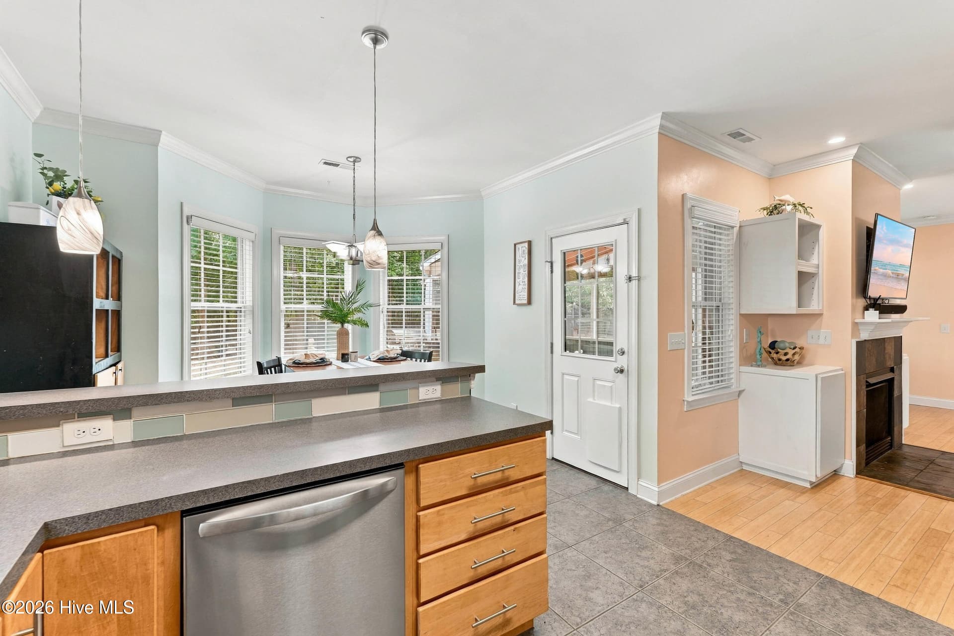 Single Family Residence at 306 Kemper Road, Hampstead, NC 28443, photo 23 of 67