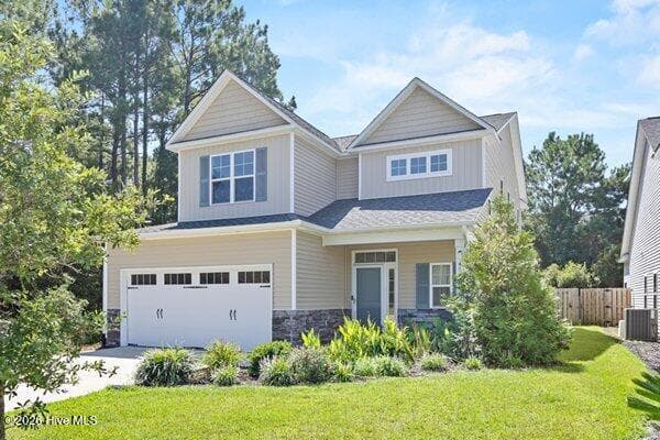 Single Family Residence at 4550 Huntsman Court, Castle Hayne, NC 28429, photo 3 of 74