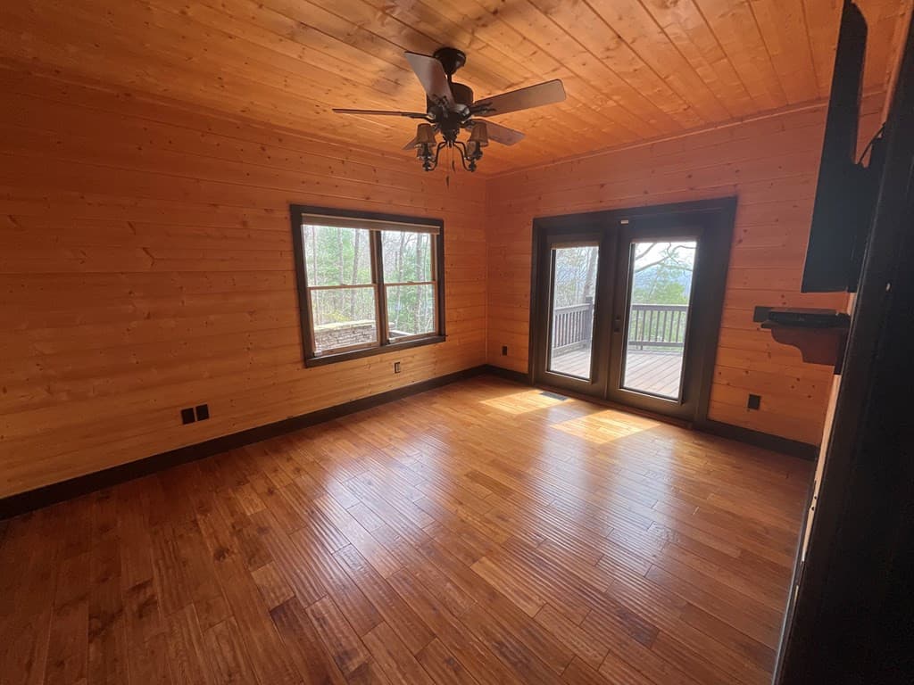 Single Family Residence at 486 Henderson Lane, Mineral Bluff, GA 30559, photo 3 of 3