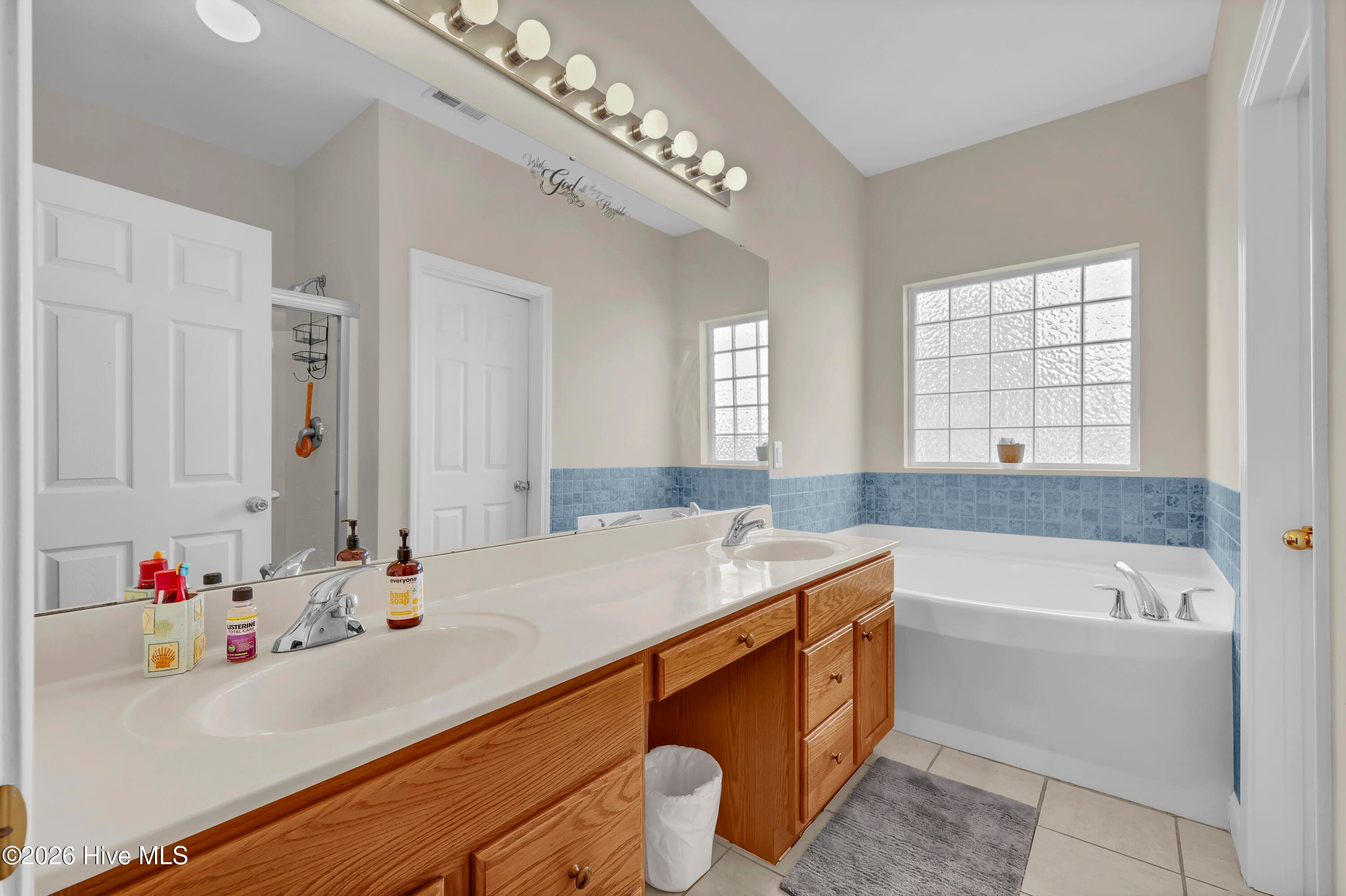 Single Family Residence at 6319 Shire Lane, Wilmington, NC 28411, photo 21 of 37