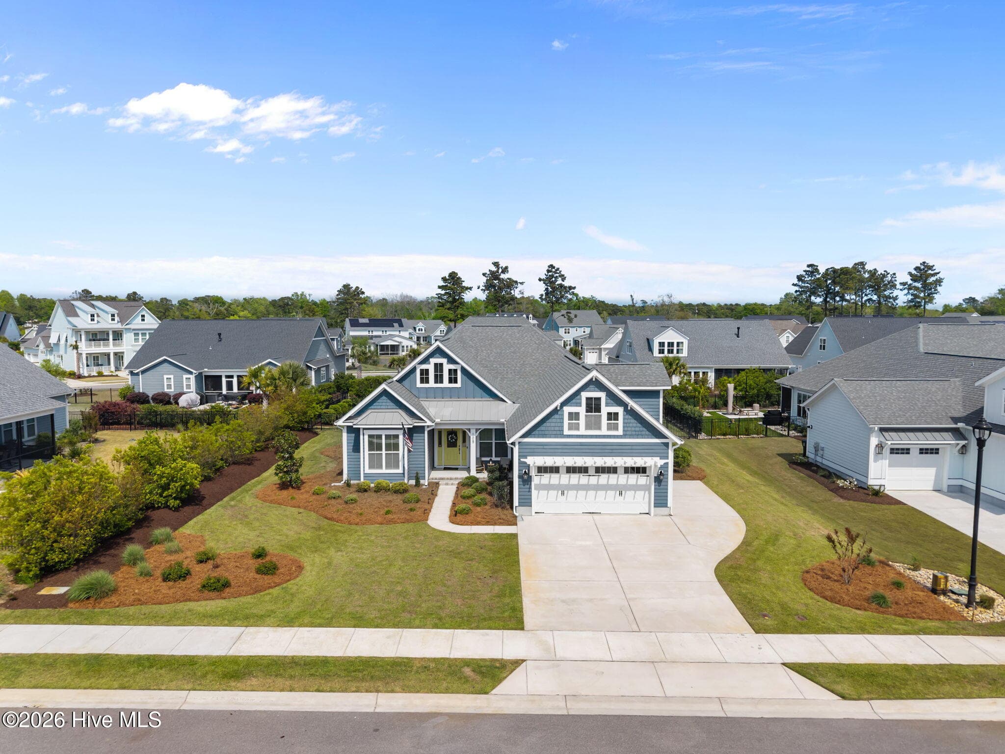 Single Family Residence at 105 E Keel Drive, Hampstead, NC 28443, photo 28 of 134