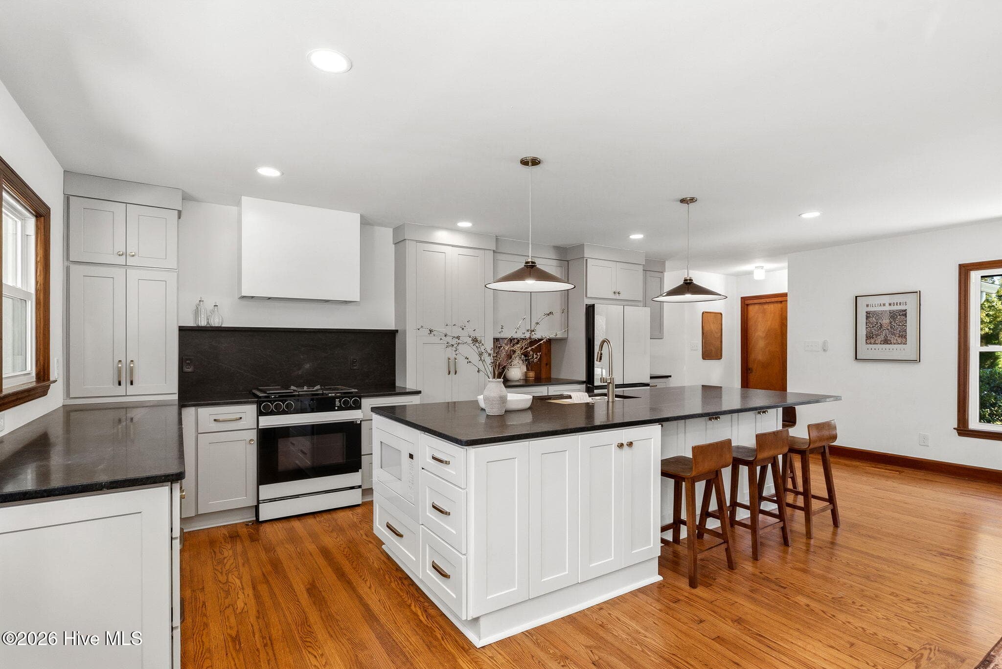 Single Family Residence at 201 Dunbarton Circle SE, Aiken, SC 29803, photo 15 of 52