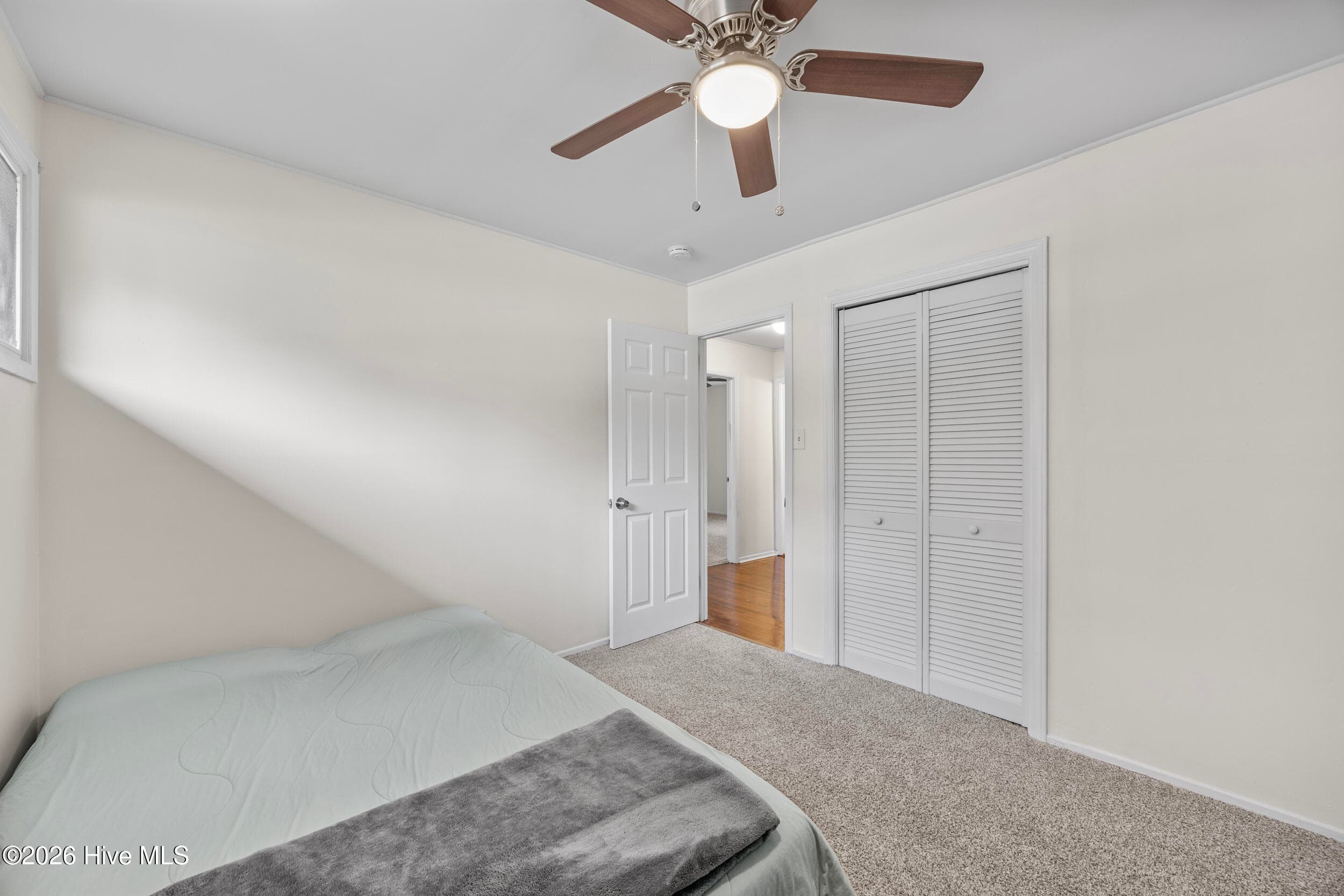 Single Family Residence at 530 Oak Lane, Jacksonville, NC 28540, photo 17 of 32