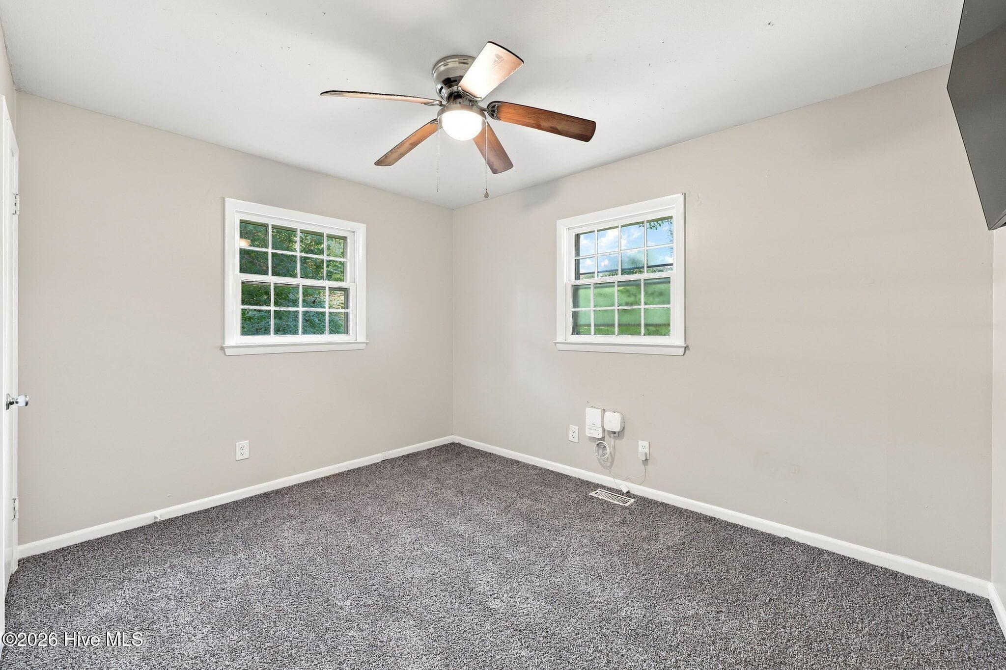 Single Family Residence at 103 Arthur Court, Jacksonville, NC 28546, photo 18 of 49