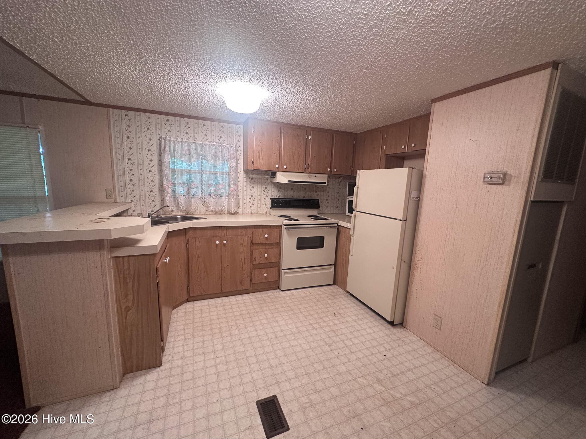 578 Shady Grove Lane, Hayesville, NC 28904