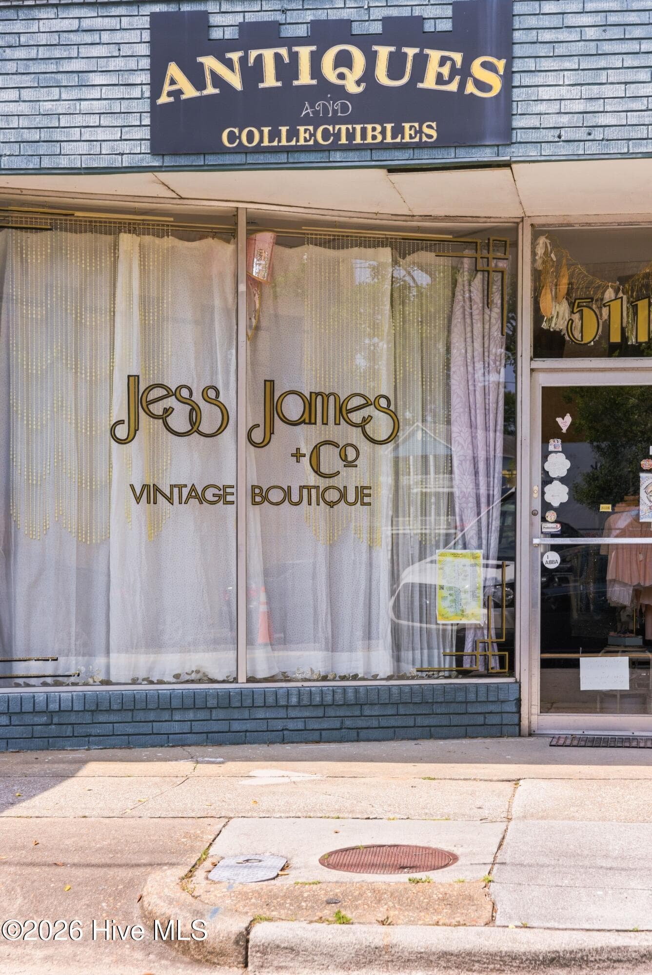 Walk to the Castle St Arts and Anique District - 623 S 6th Street, Wilmington, NC 28401