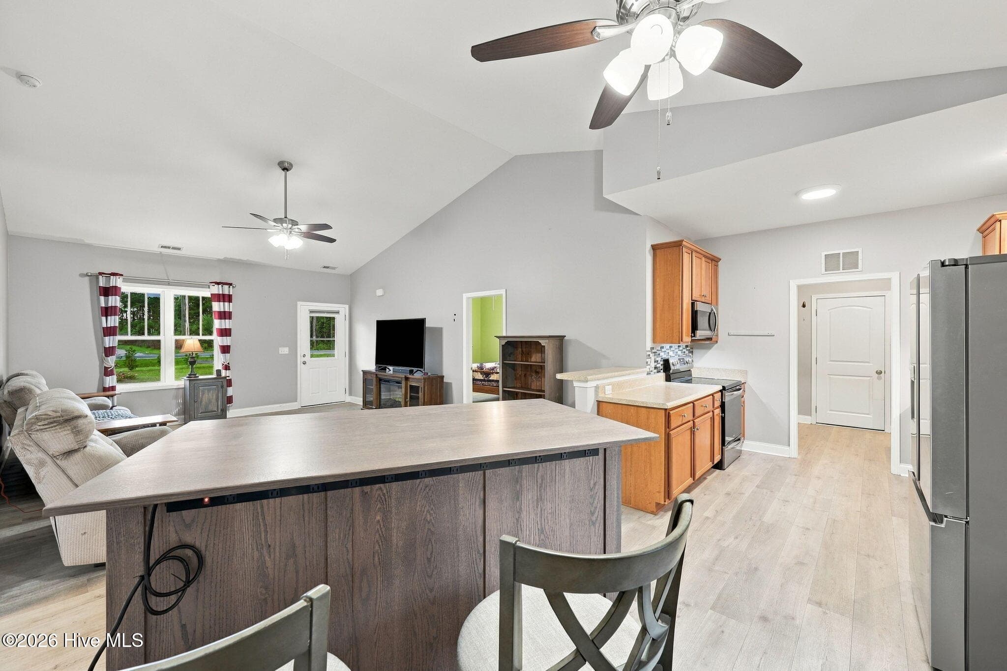Single Family Residence at 337 Folkstone Road, Holly Ridge, NC 28445, photo 13 of 55