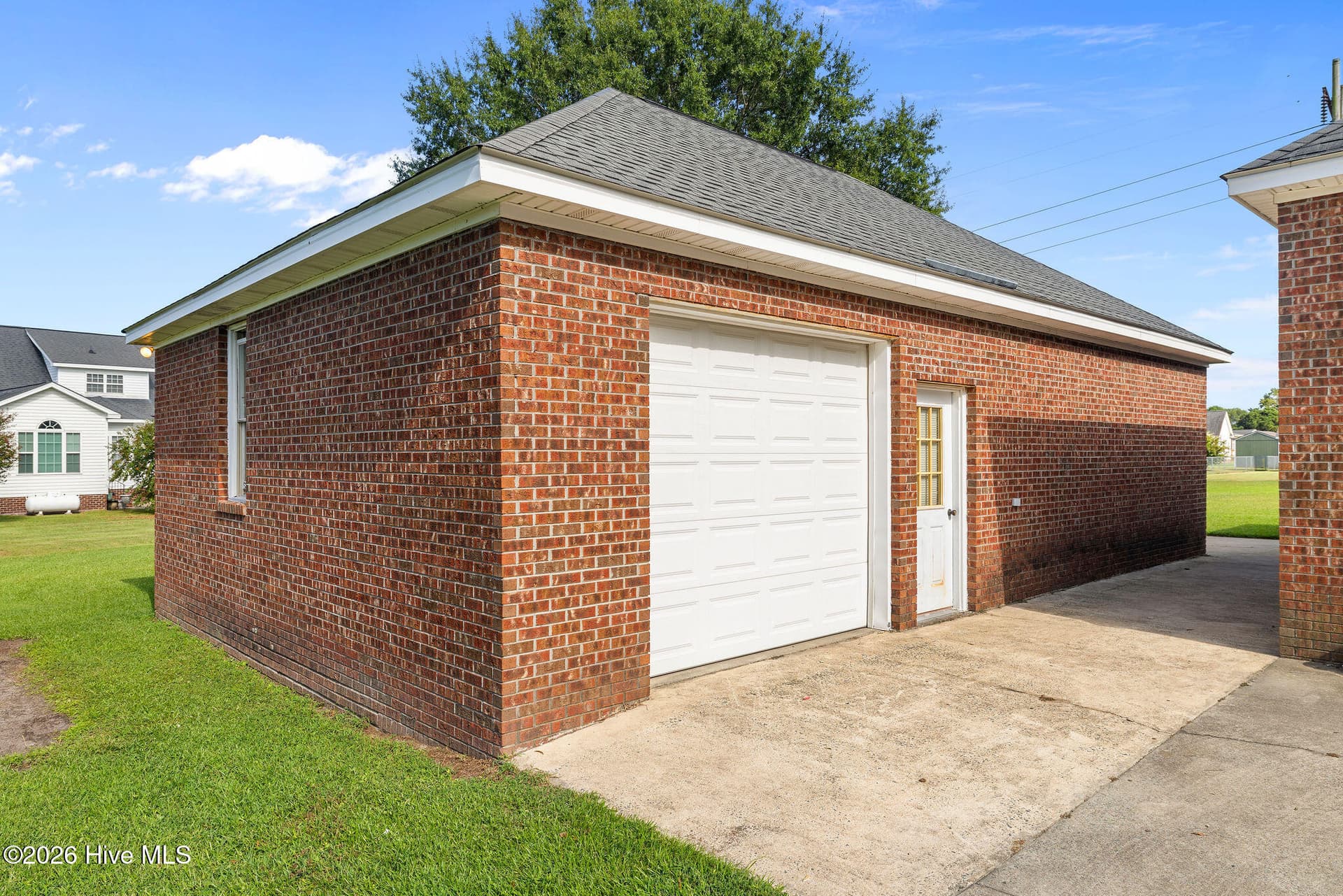 Single Family Residence at 102 Homestead Drive, Goldsboro, NC 27530, photo 6 of 29