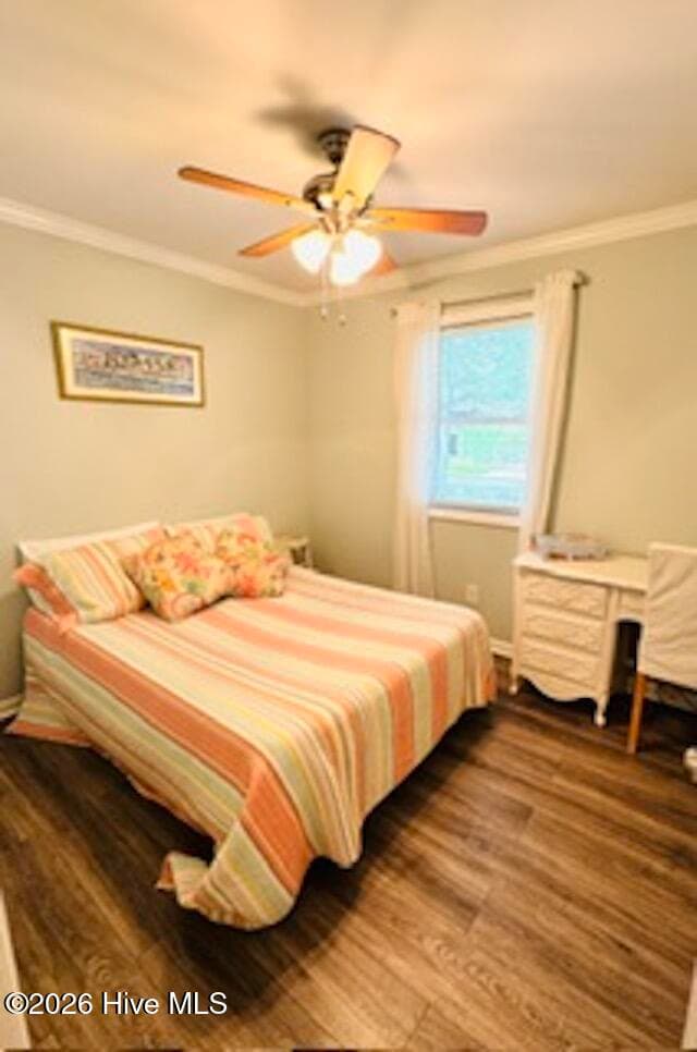 Single Family Residence at 118 NE 19th Street, Oak Island, NC 28465, photo 11 of 24