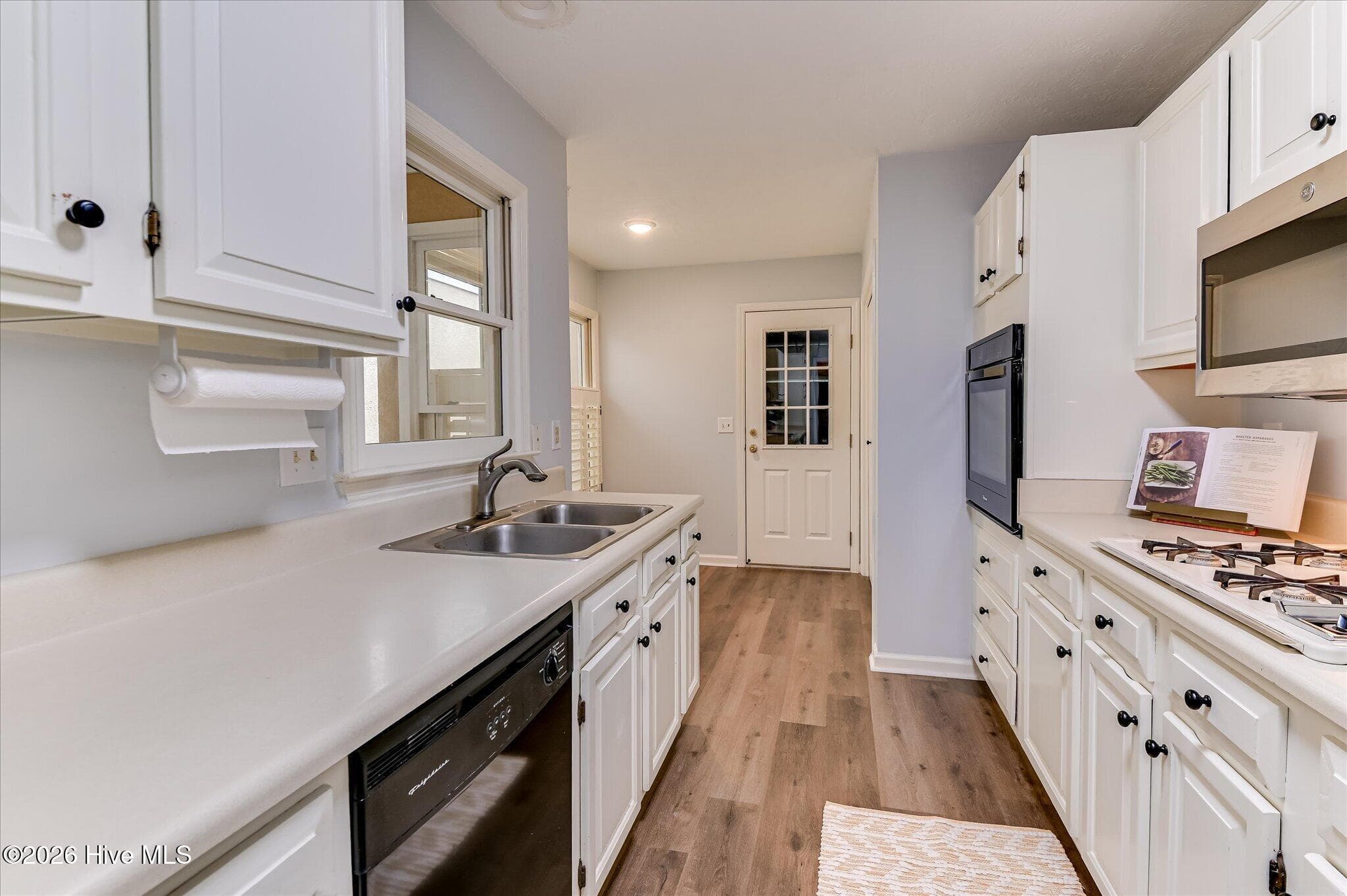Townhouse at 2827 Springwood Drive, Augusta, GA 30909, photo 17 of 56