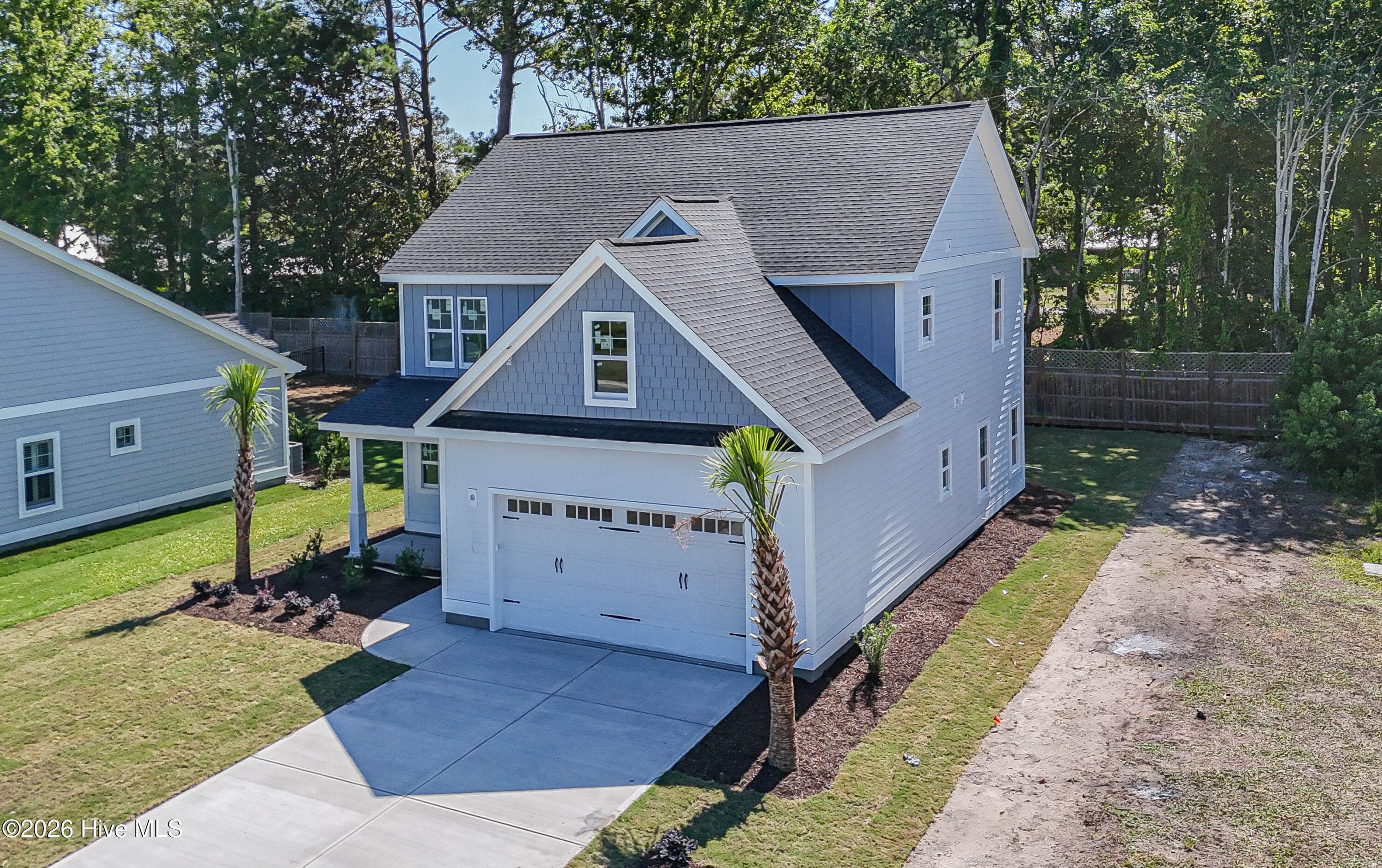 Single Family Residence at 2027 Greenside Manor Drive SW, Ocean Isle Beach, NC 28469, photo 3 of 21