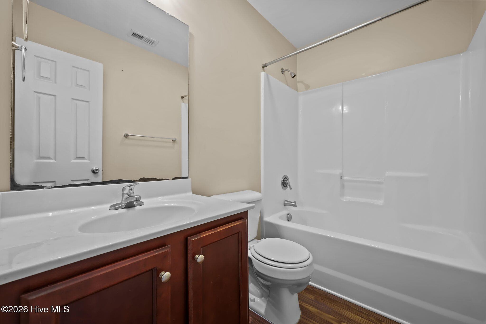 Single Family Residence at 180 Ashbury Park Lane, Richlands, NC 28574, photo 18 of 43