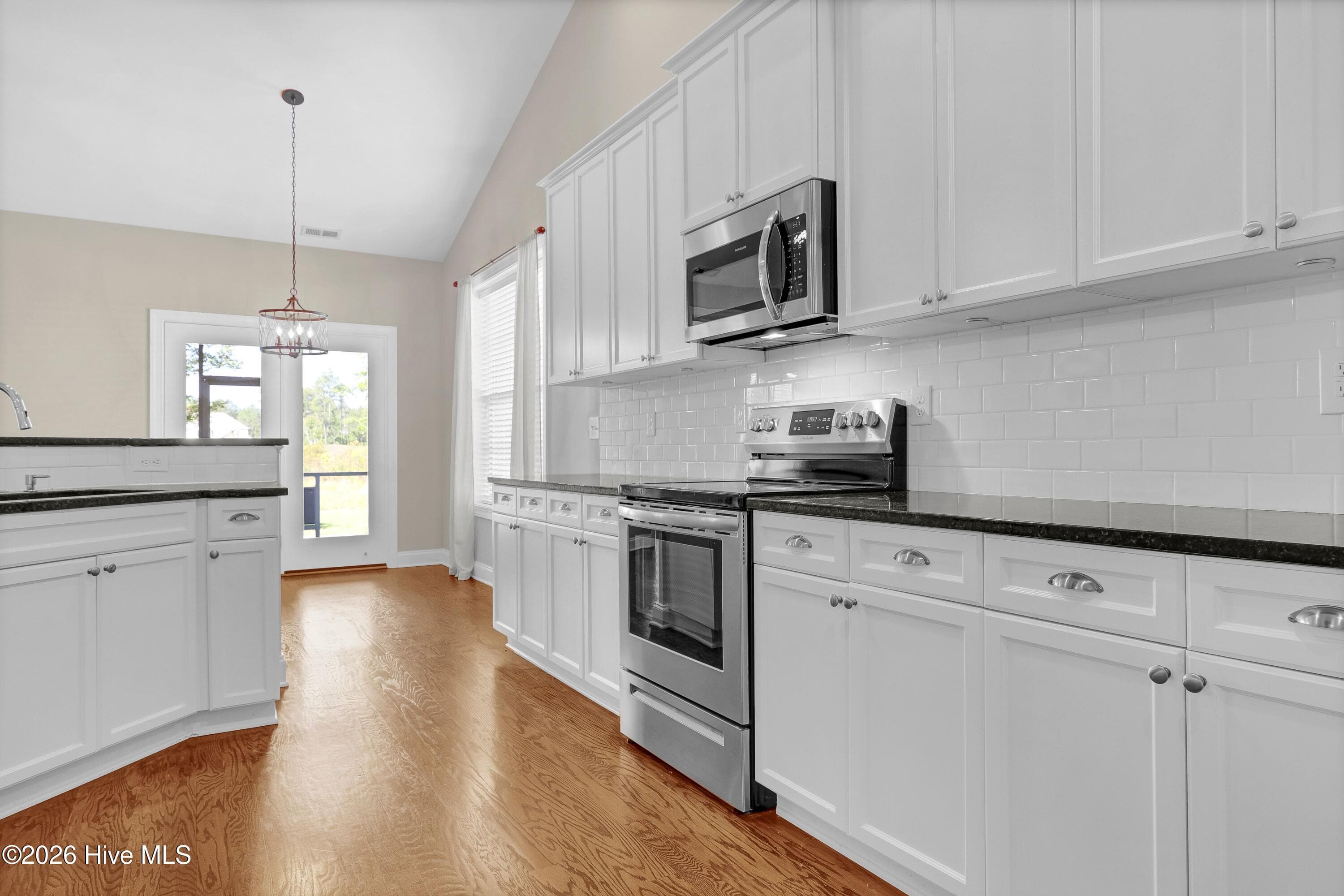 Single Family Residence at 35 Scotlands Court, Hampstead, NC 28443, photo 15 of 64