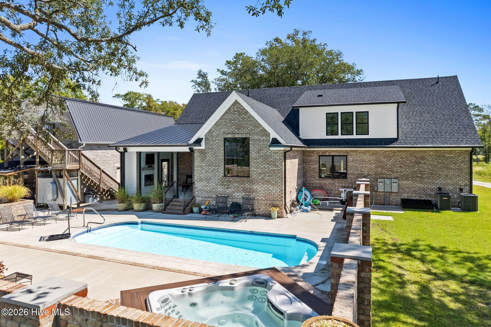 Single Family Residence at 1853 Turkey Trap Road SW, Supply, NC 28462, photo 10 of 70