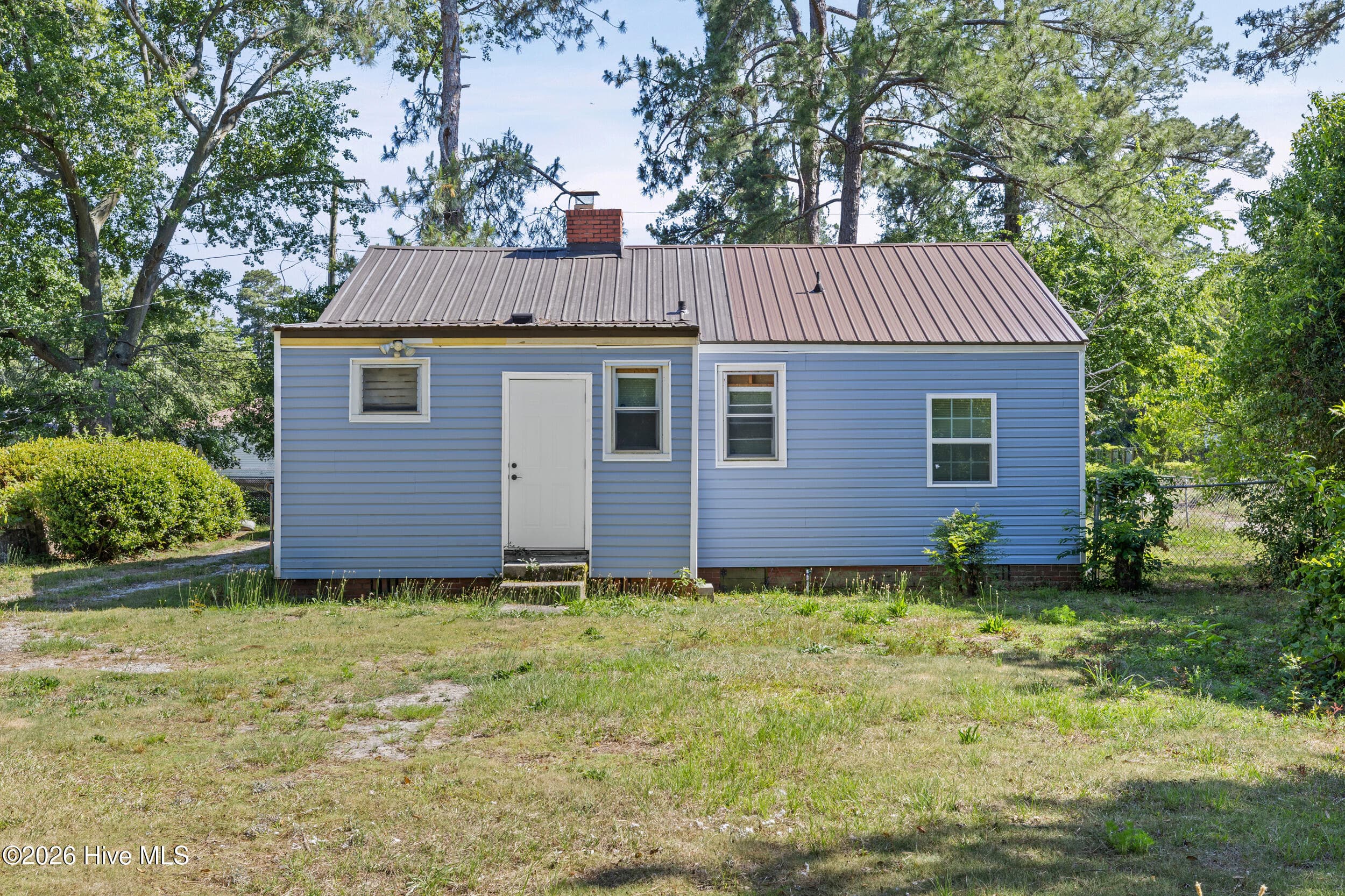 Single Family Residence at 2033 Shirley Avenue, Augusta, GA 30904, photo 12 of 14