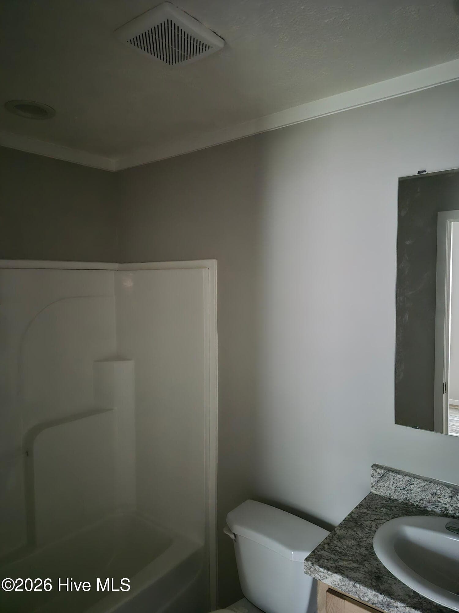Manufactured Home at 1136 French Road, Wilmington, NC 28403, photo 7 of 12