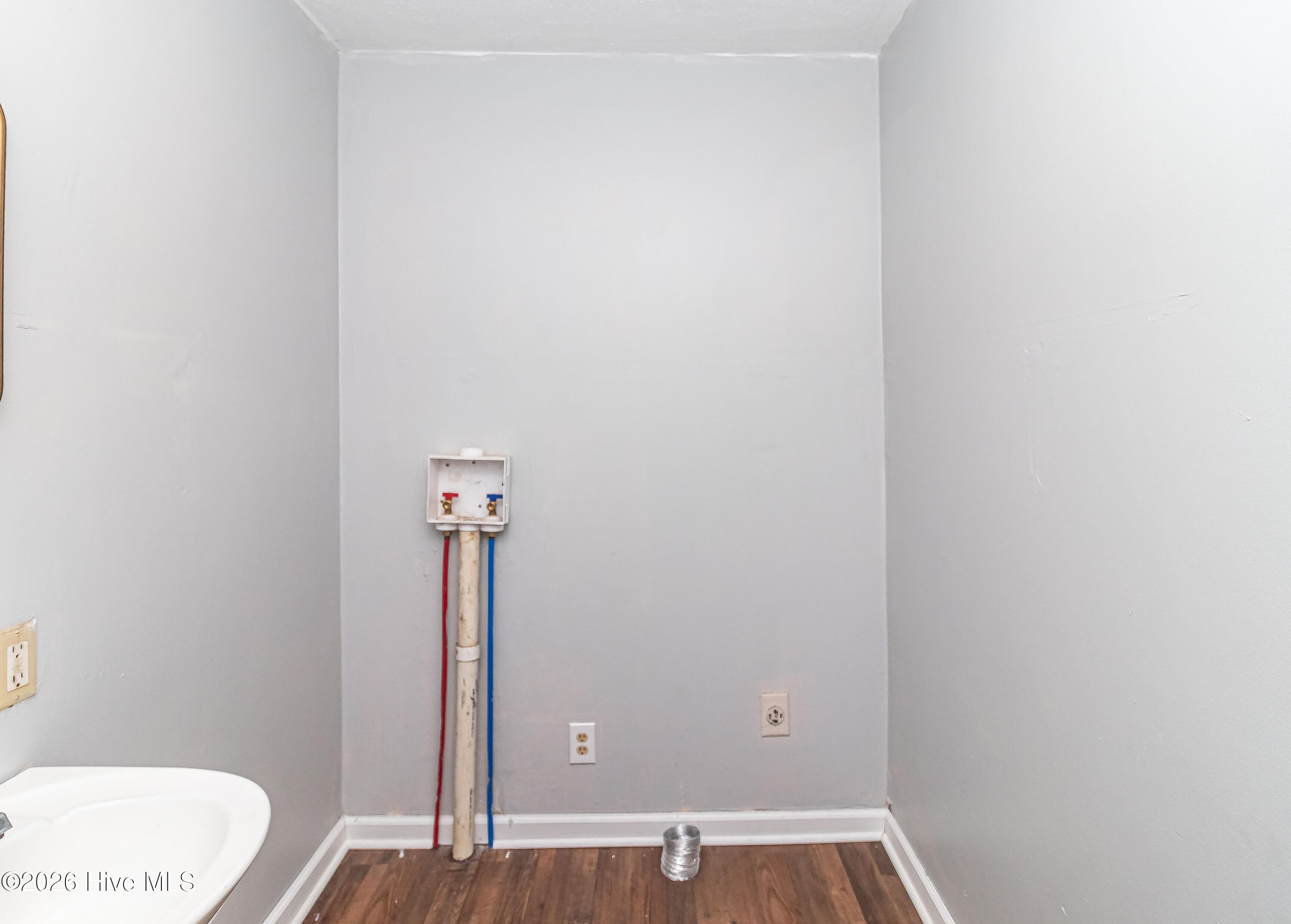 Single Family Residence at 1209 Sycamore Road, Kinston, NC 28501, photo 16 of 19