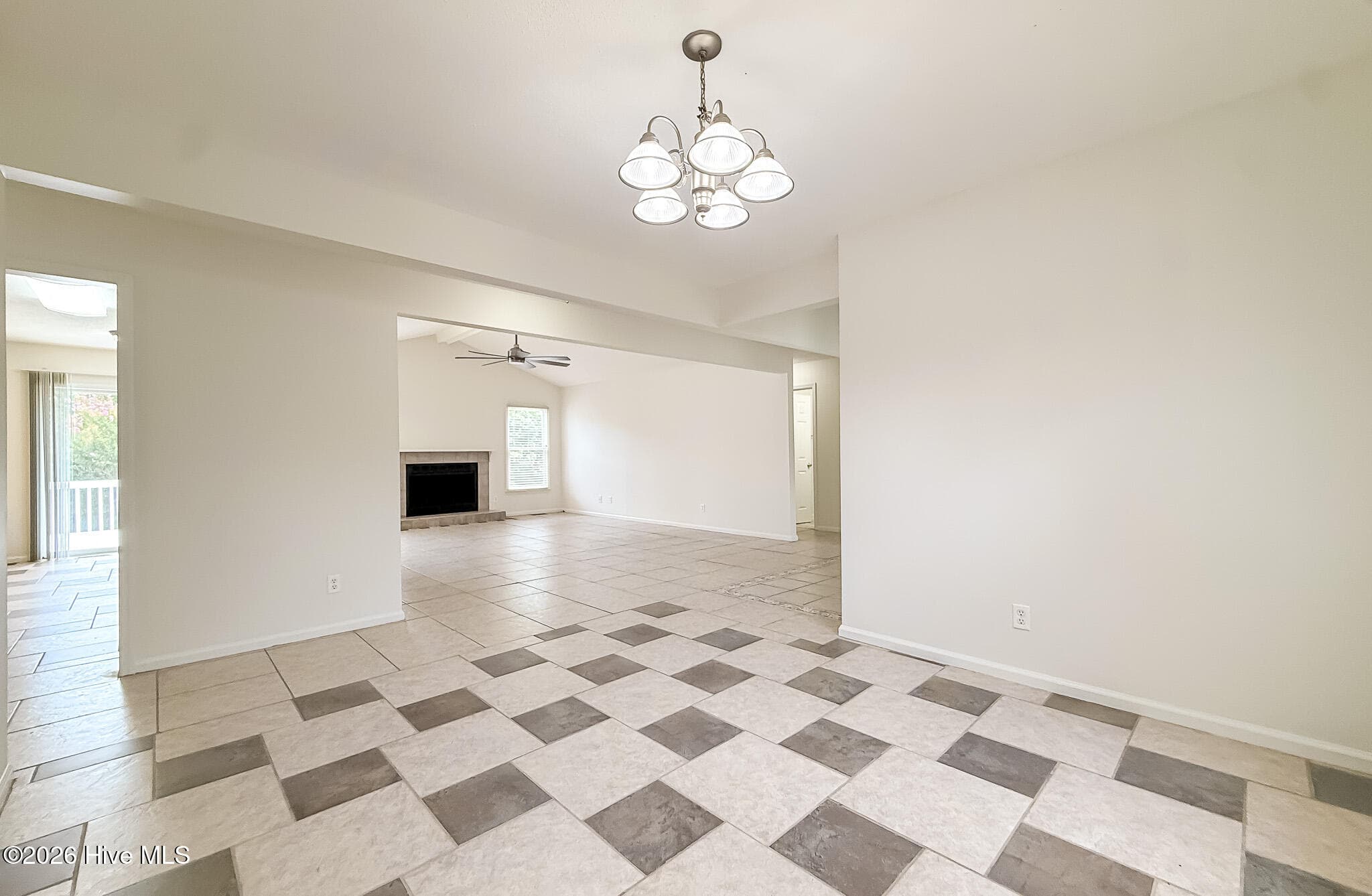 Single Family Residence at 5 Bridle Path Circle, Pinehurst, NC 28374, photo 18 of 65