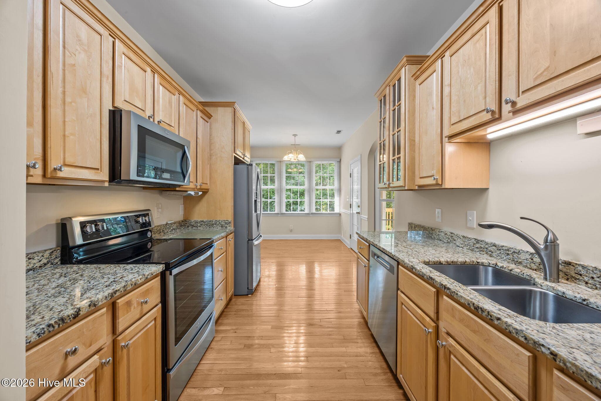 Single Family Residence at 3008 Olde Towne Place, New Bern, NC 28562, photo 41 of 56