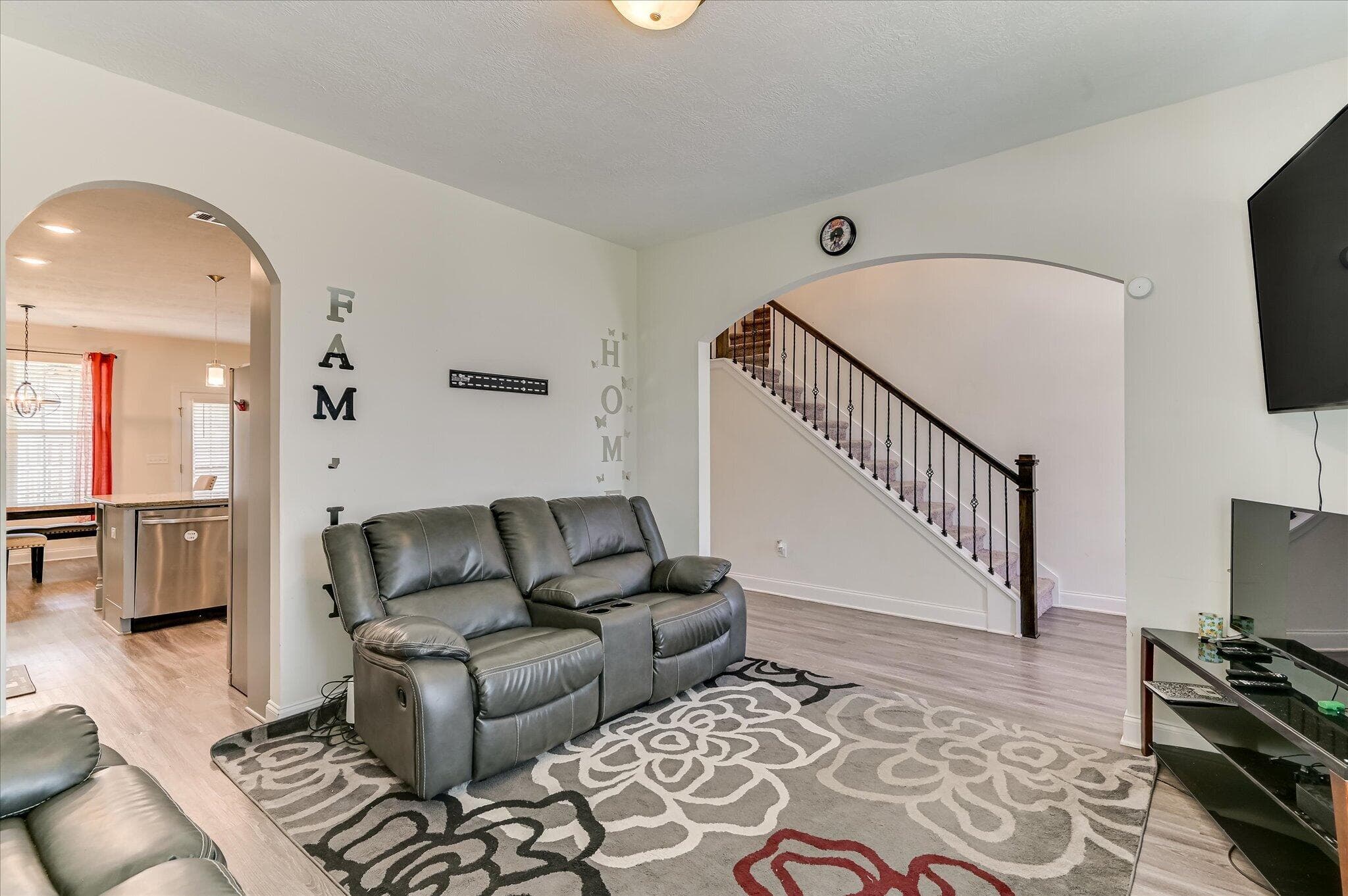 Single Family Residence at 1279 Cobblefield Drive, Grovetown, GA 30813, photo 4 of 36
