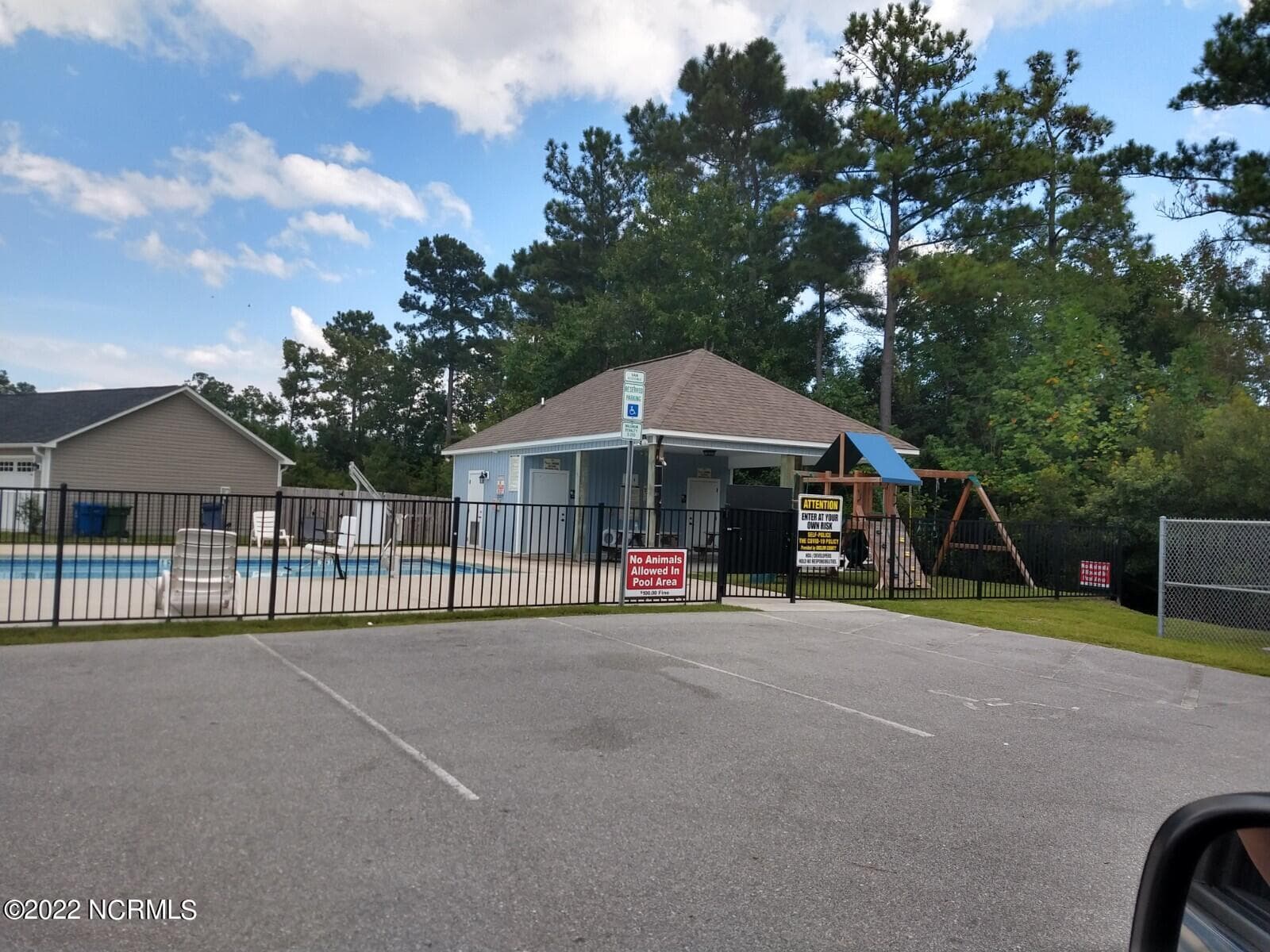 Single Family Residence at 526 Deep Inlet Drive, Sneads Ferry, NC 28460, photo 23 of 24
