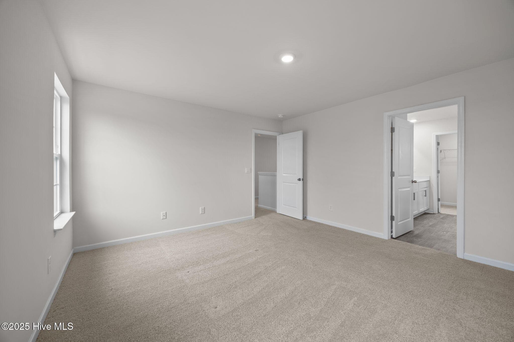 Single Family Residence at 1324 S Wilshire Court, Kinston, NC 28504, photo 22 of 53