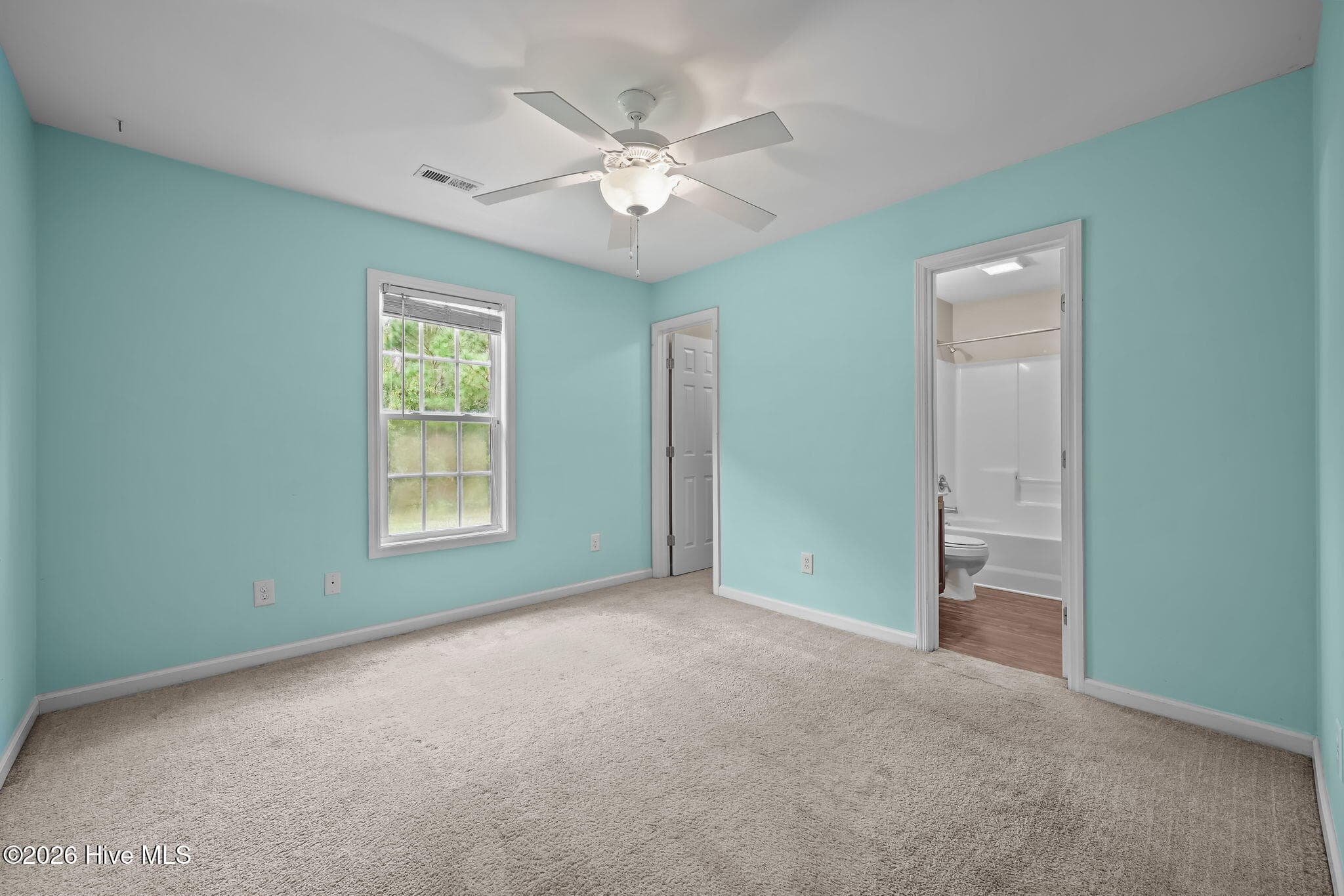 Single Family Residence at 180 Ashbury Park Lane, Richlands, NC 28574, photo 15 of 43