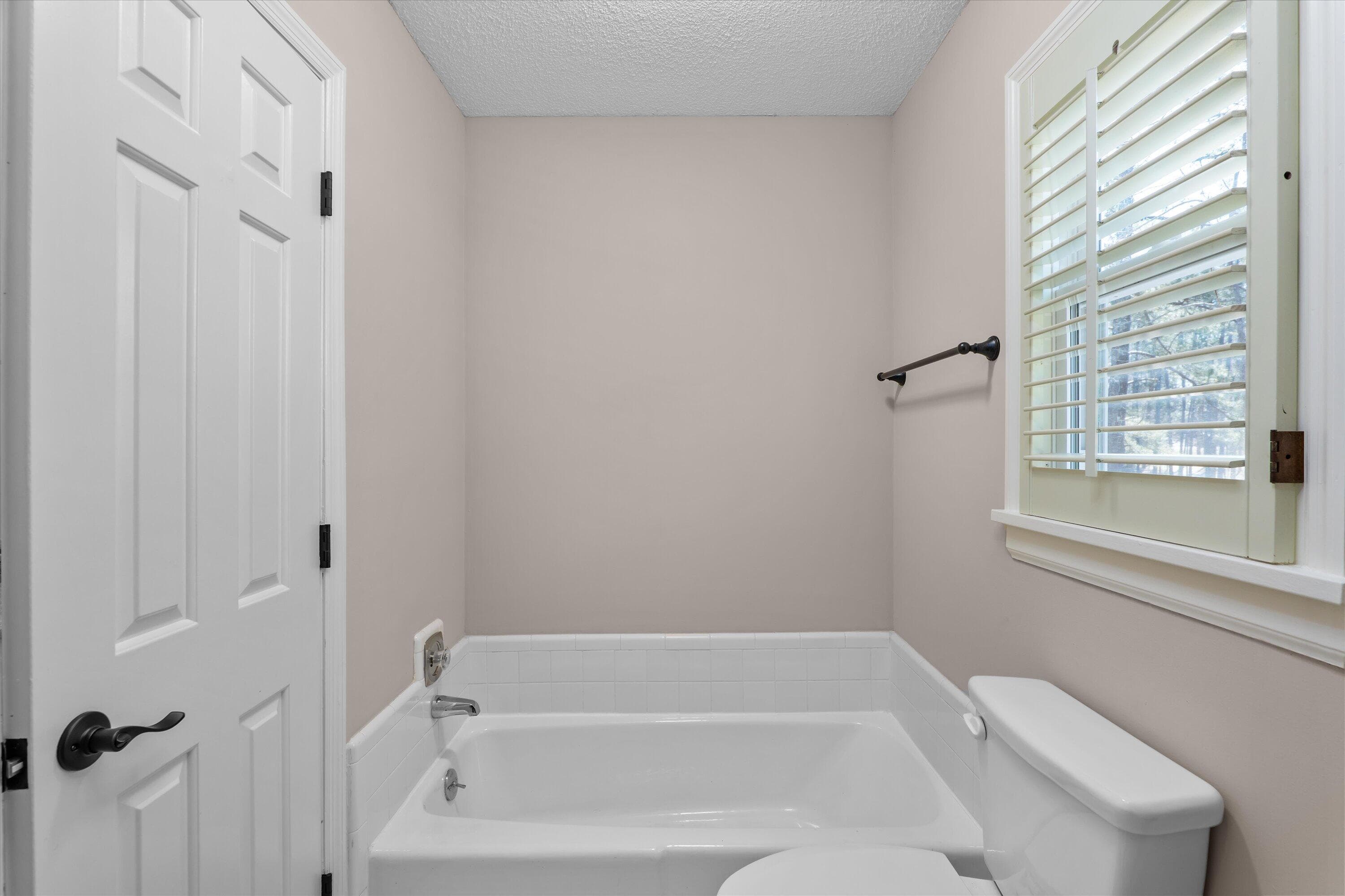 Single Family Residence at 856 Point Comfort Road, Martinez, GA 30907, photo 27 of 54