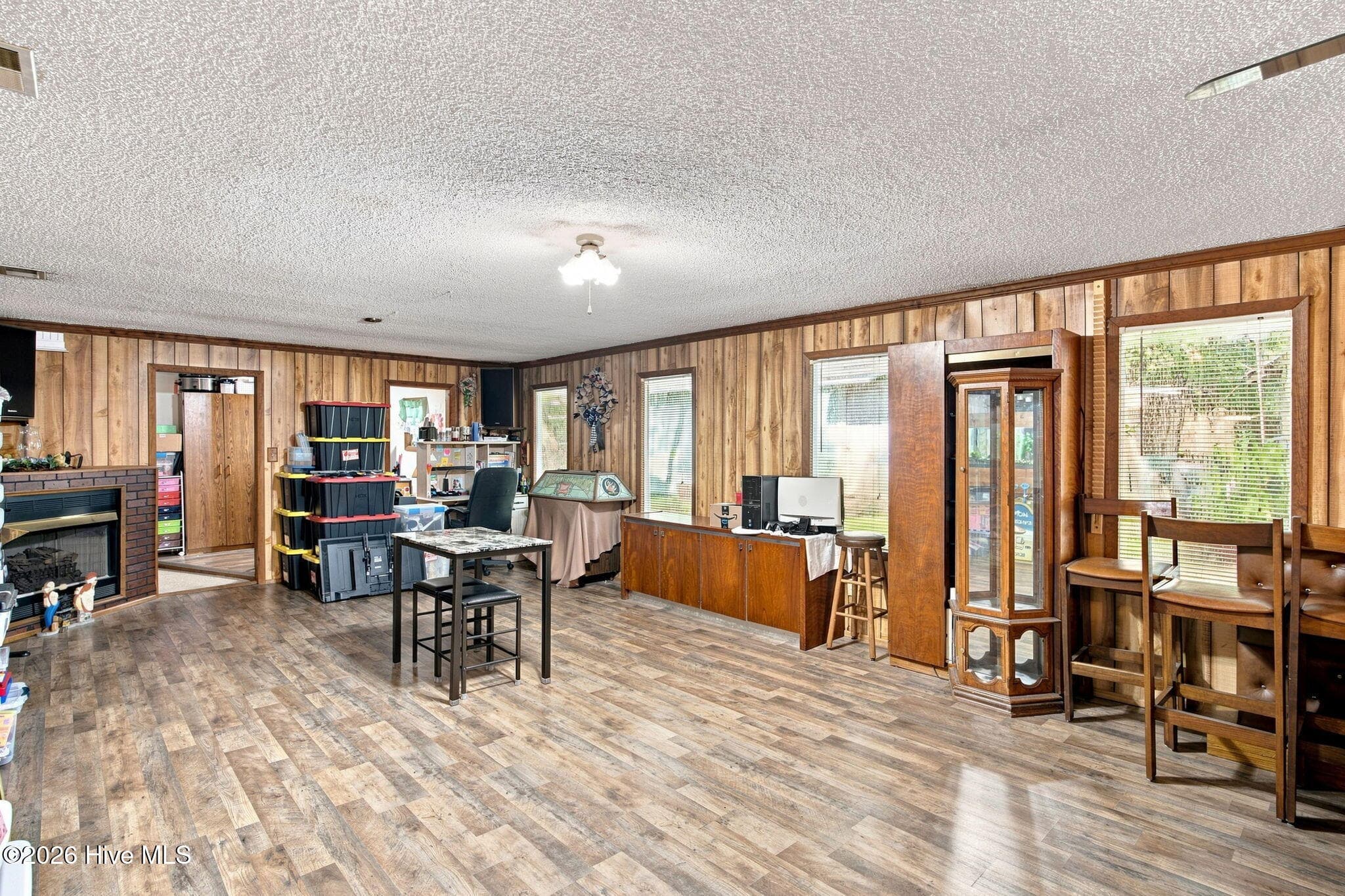 Single Family Residence at 502 Fourth Street S, Carolina Beach, NC 28428, photo 15 of 27