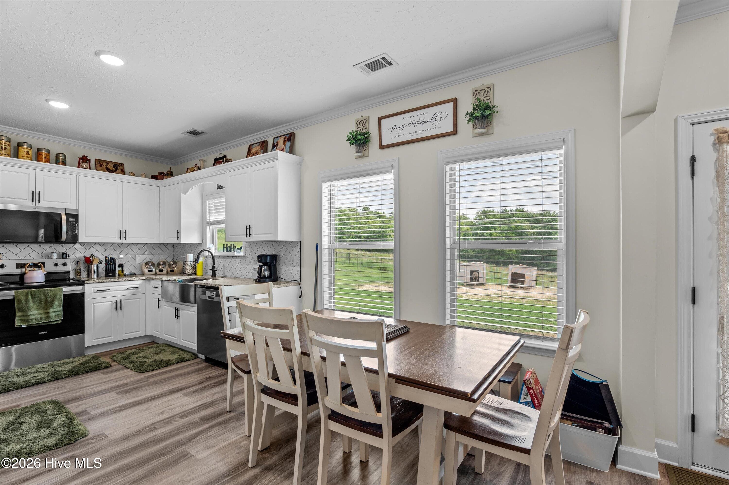 Breakfast Area - 885 Inlet Surf Way, Warrenville, SC 29851