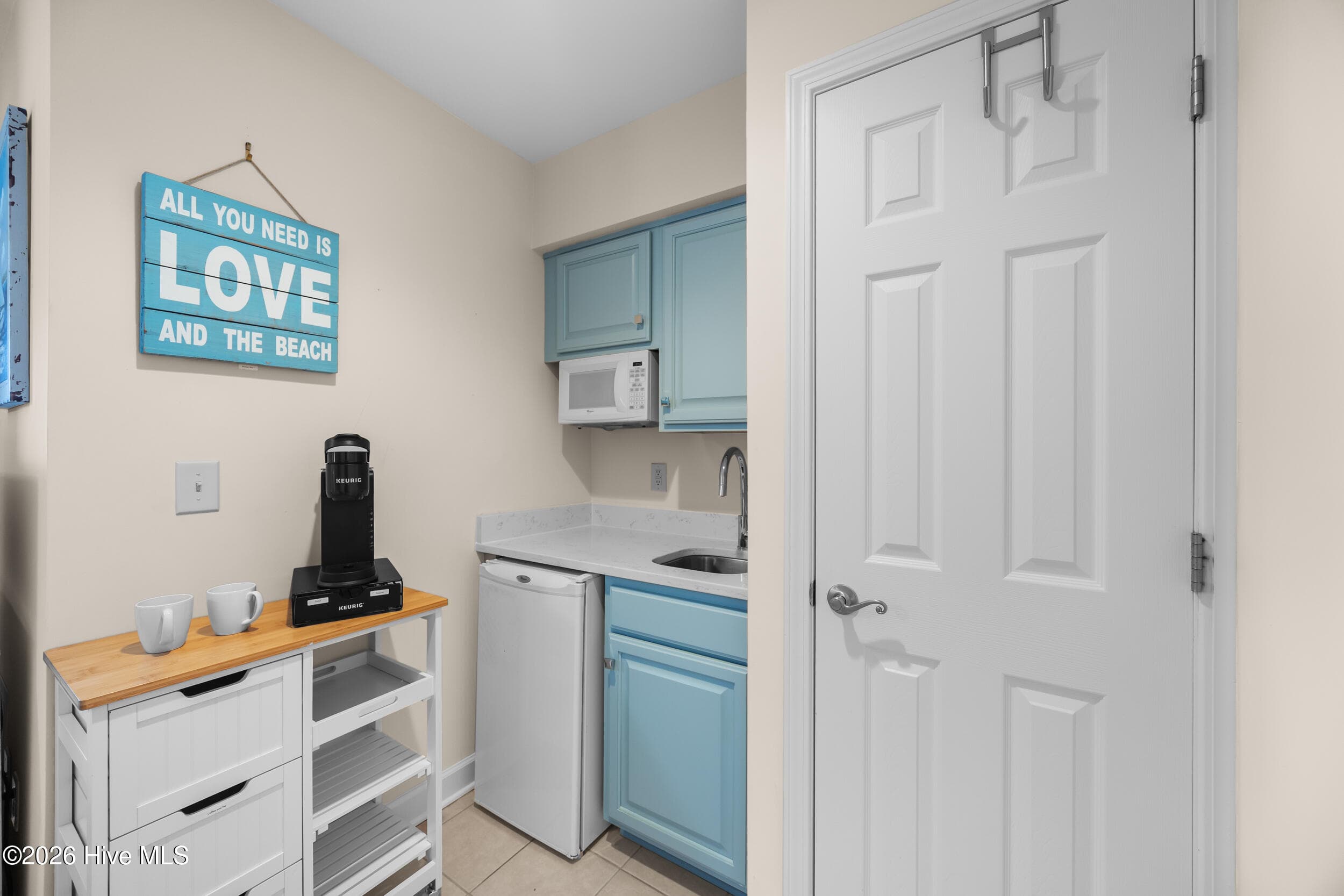 Lockout Studio Kitchenette with Mini Fridge, Microwave, Sink, Coffee Bar - 1215 N Middleton Drive NW 2304, Calabash, NC 28467