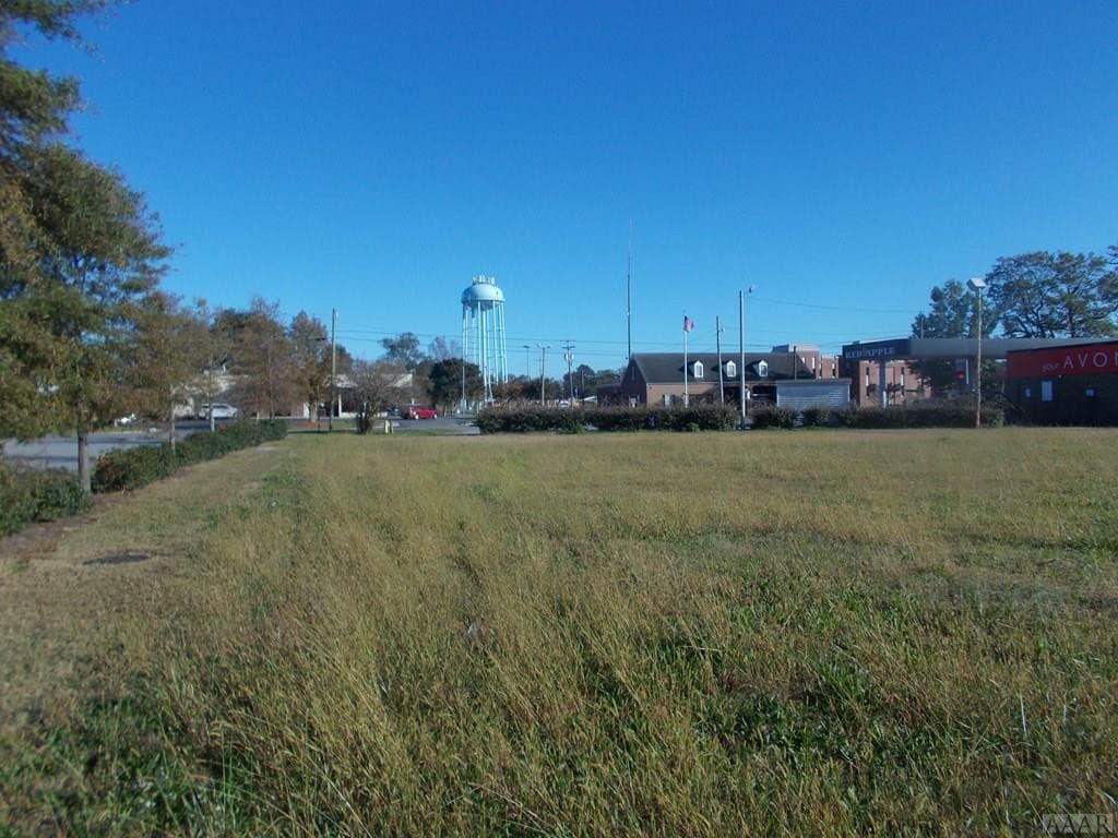 Industrial at 713 N Broad Street, Edenton, NC 27932, photo 2 of 28