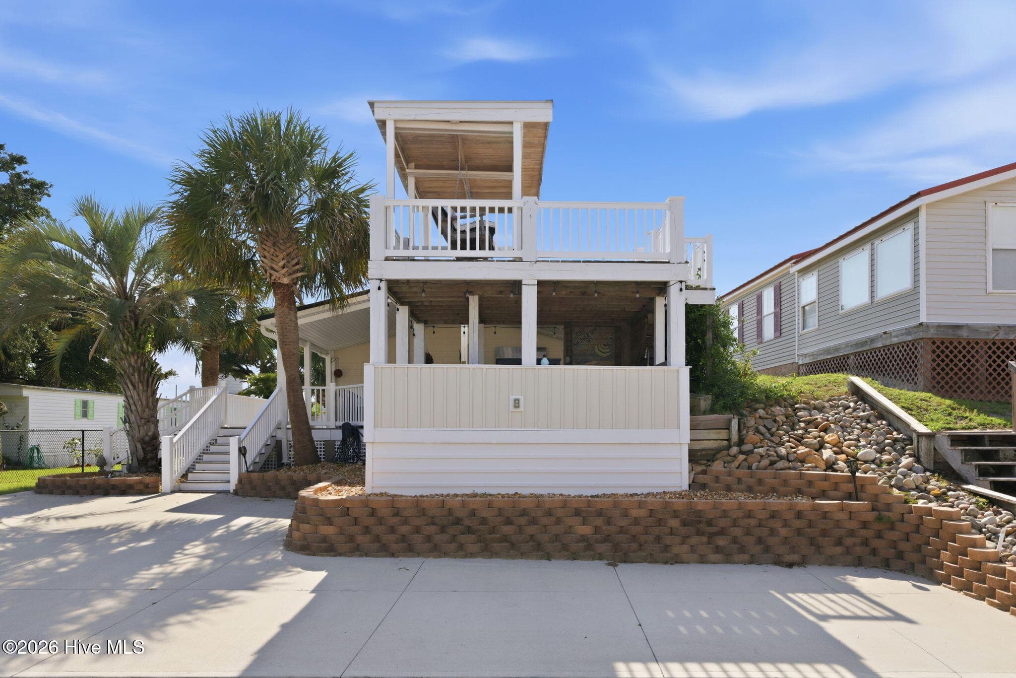 Manufactured Home at 1530 Salter Path Road 59, Indian Beach, NC 28512, photo 43 of 53