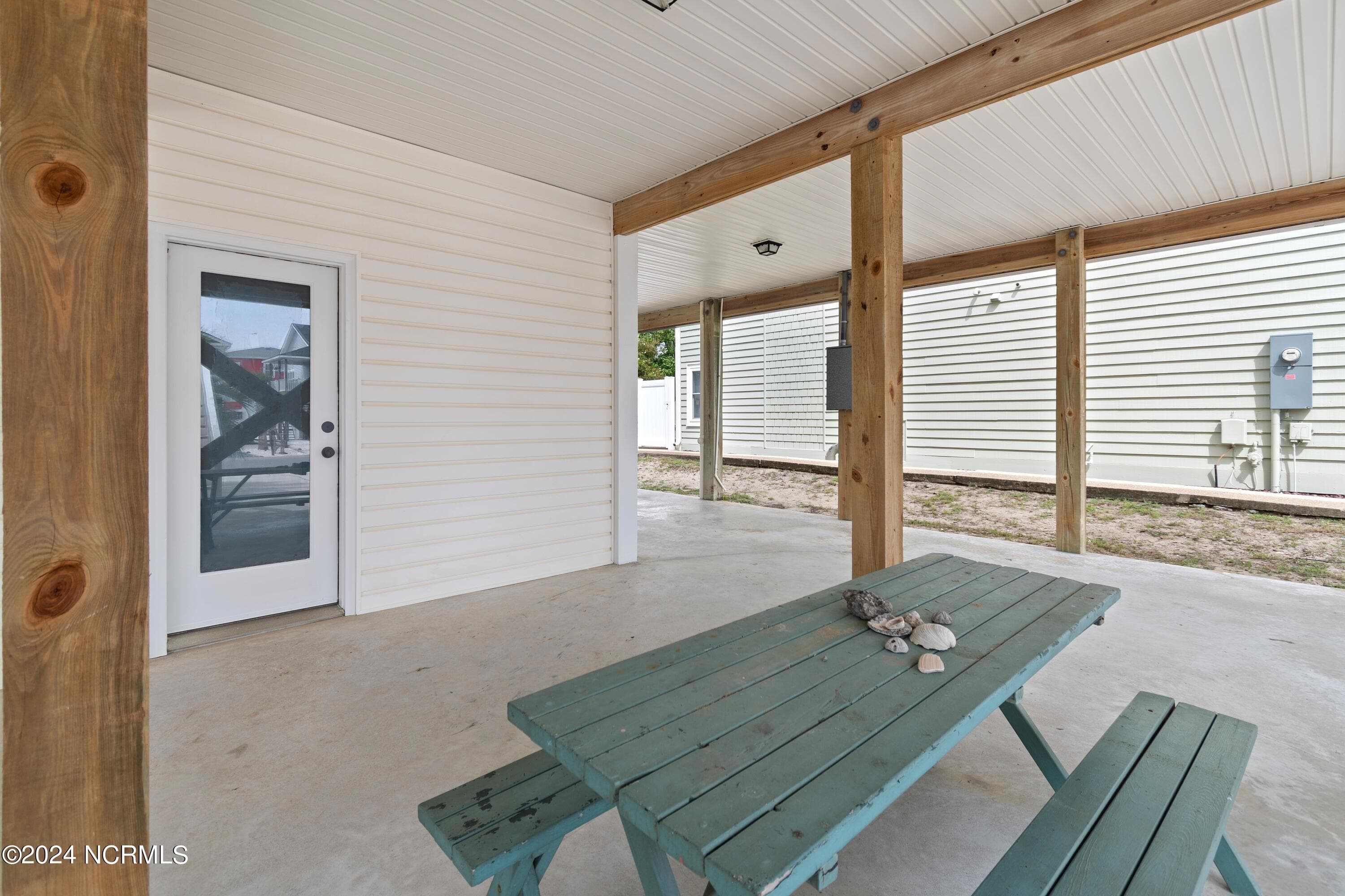 Single Family Residence at 272 Brunswick Avenue W, Holden Beach, NC 28462, photo 38 of 45