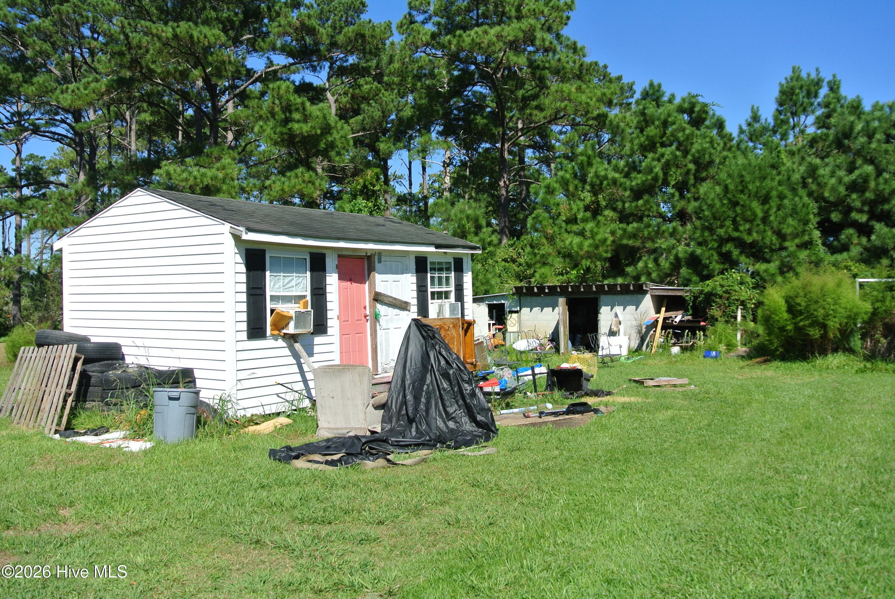 Single Family Residence at 153 Fulford Willis Road, Williston, NC 28579, photo 8 of 38