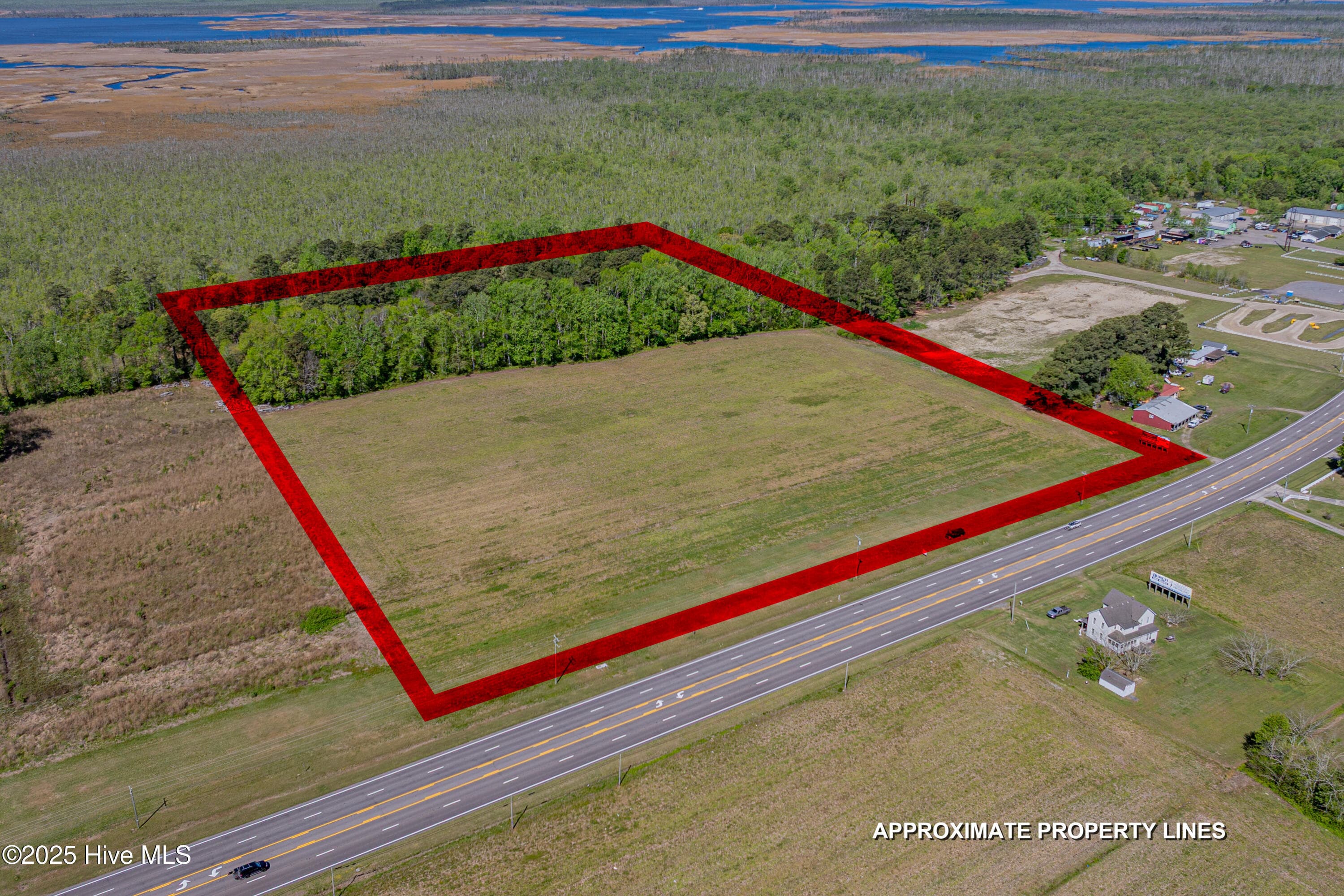 5720 Caratoke Hwy, Poplar Branch, NC 27965