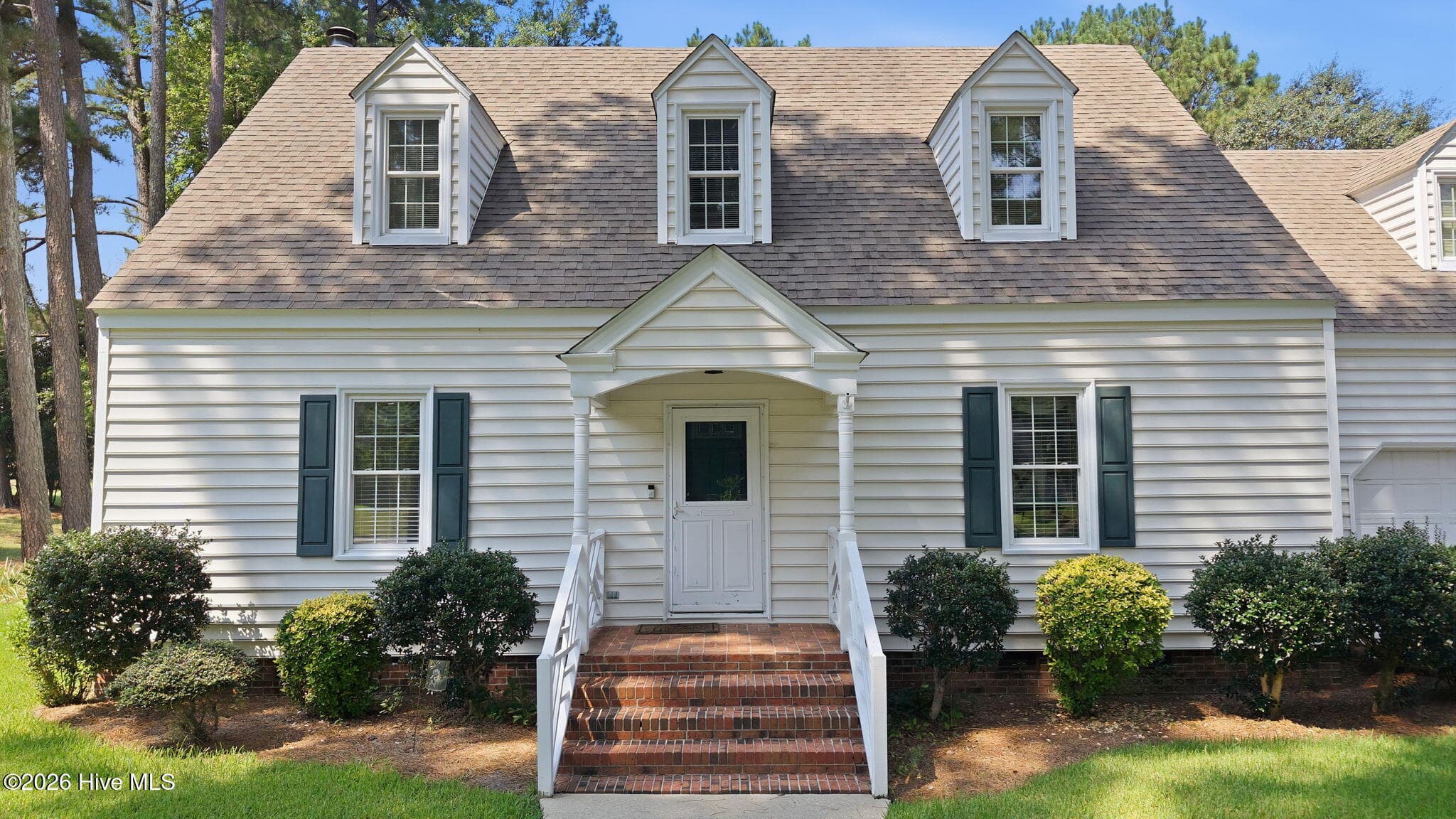Single Family Residence at 1404 Canterbury Road, Tarboro, NC 27886, photo 3 of 57
