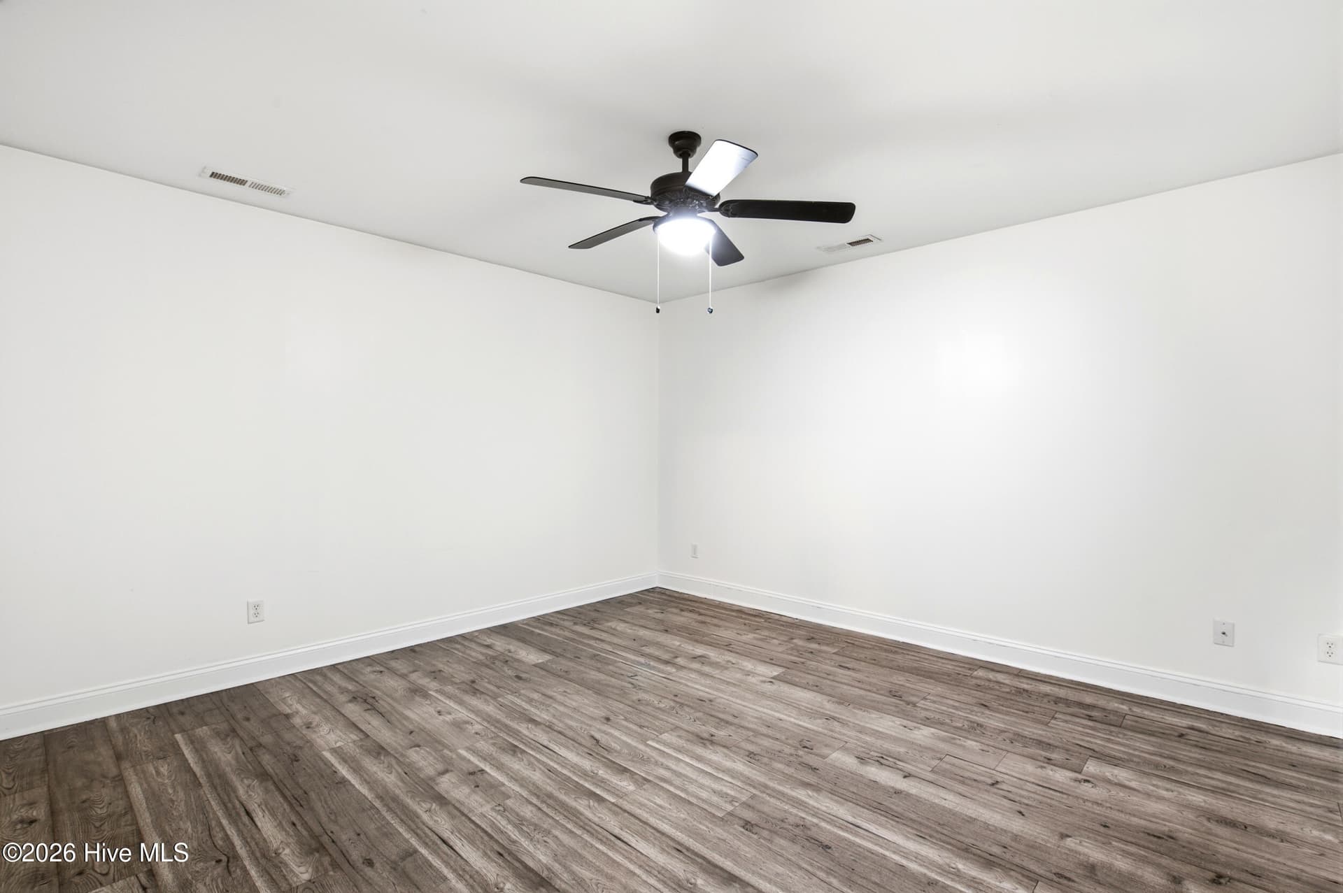 Office - 122 Pond View Circle, Hampstead, NC 28443