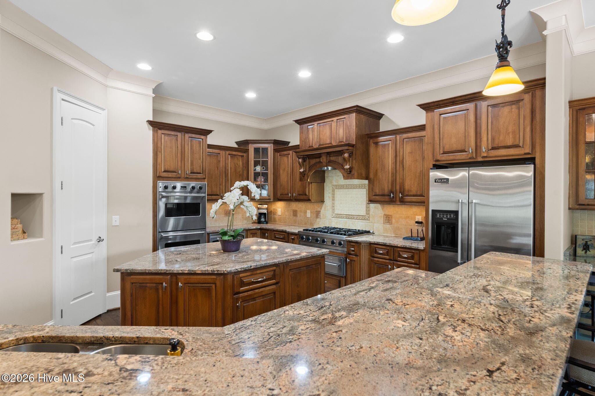 Great layout for entertaining - 3858 Ridge Crest Drive, Southport, NC 28461