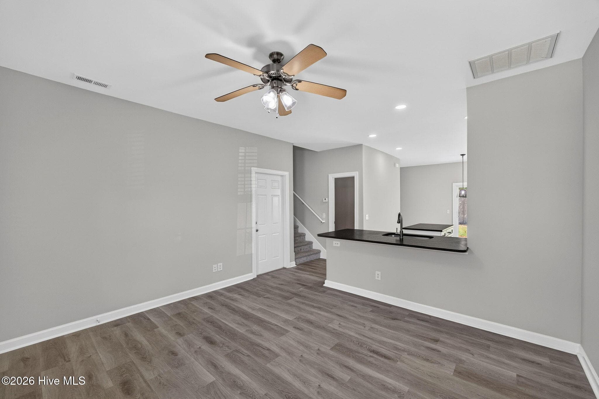 Single Family Residence at 1022 Lake Norman Lane, Leland, NC 28451, photo 5 of 36